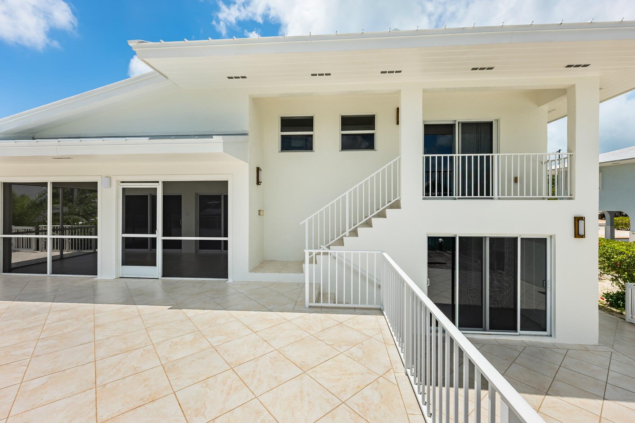 248 W Seaview Drive Property Photo 4