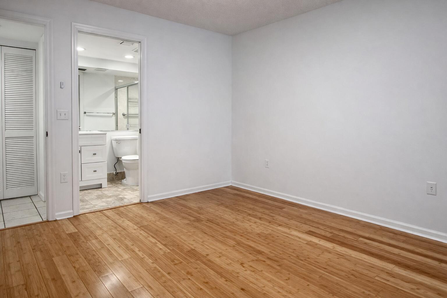 1901 S Roosevelt Boulevard 401s Property Photo 23