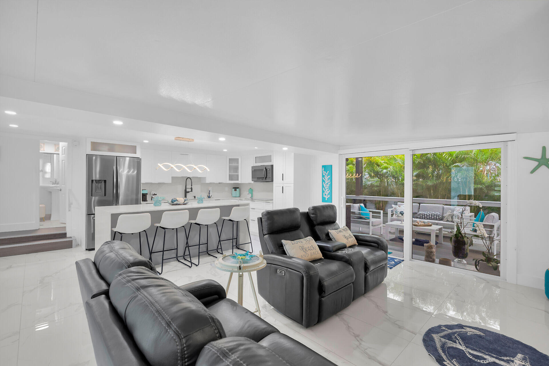 60 Bird Lane Property Photo 18