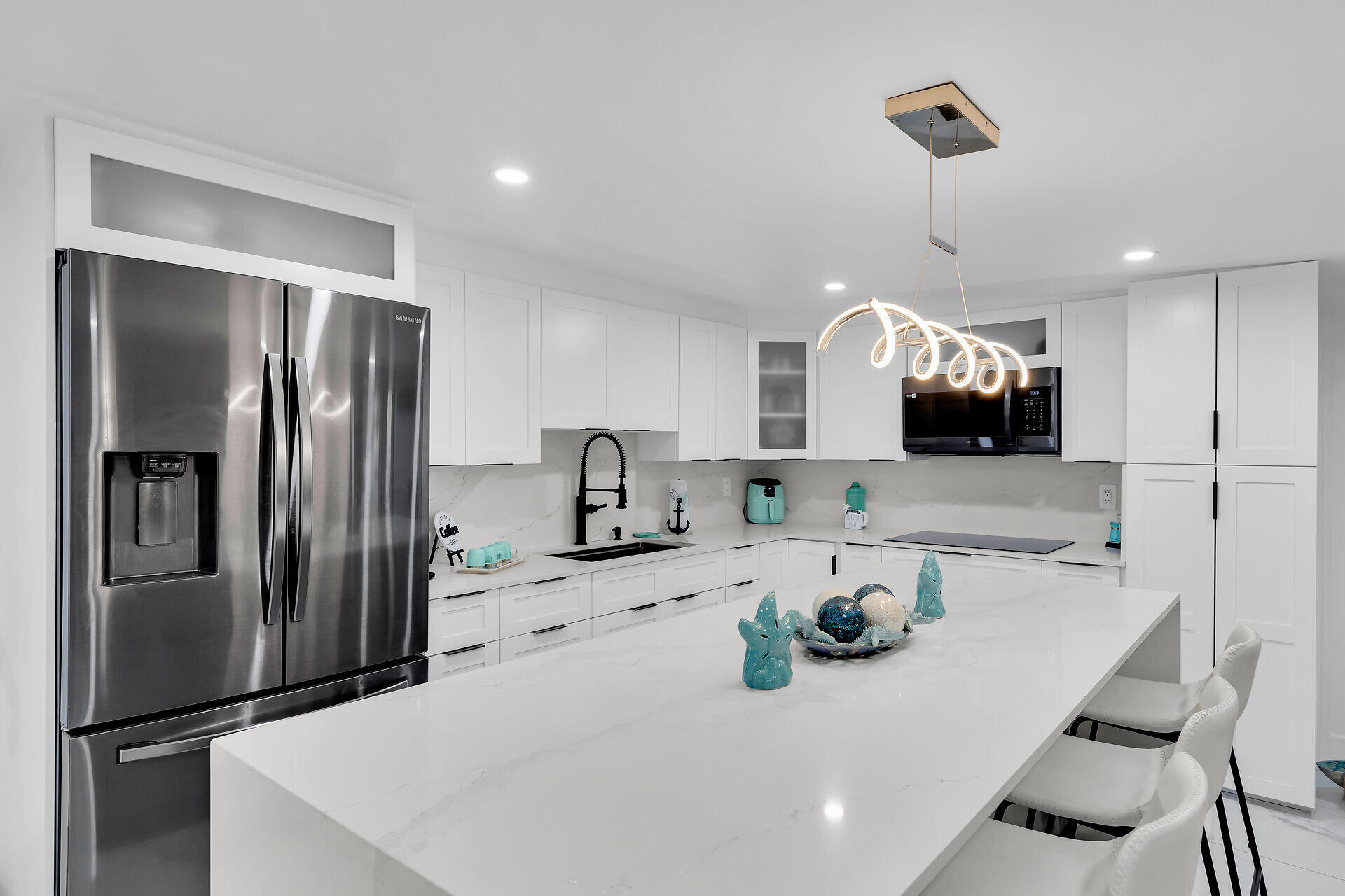 60 Bird Lane Property Photo 19