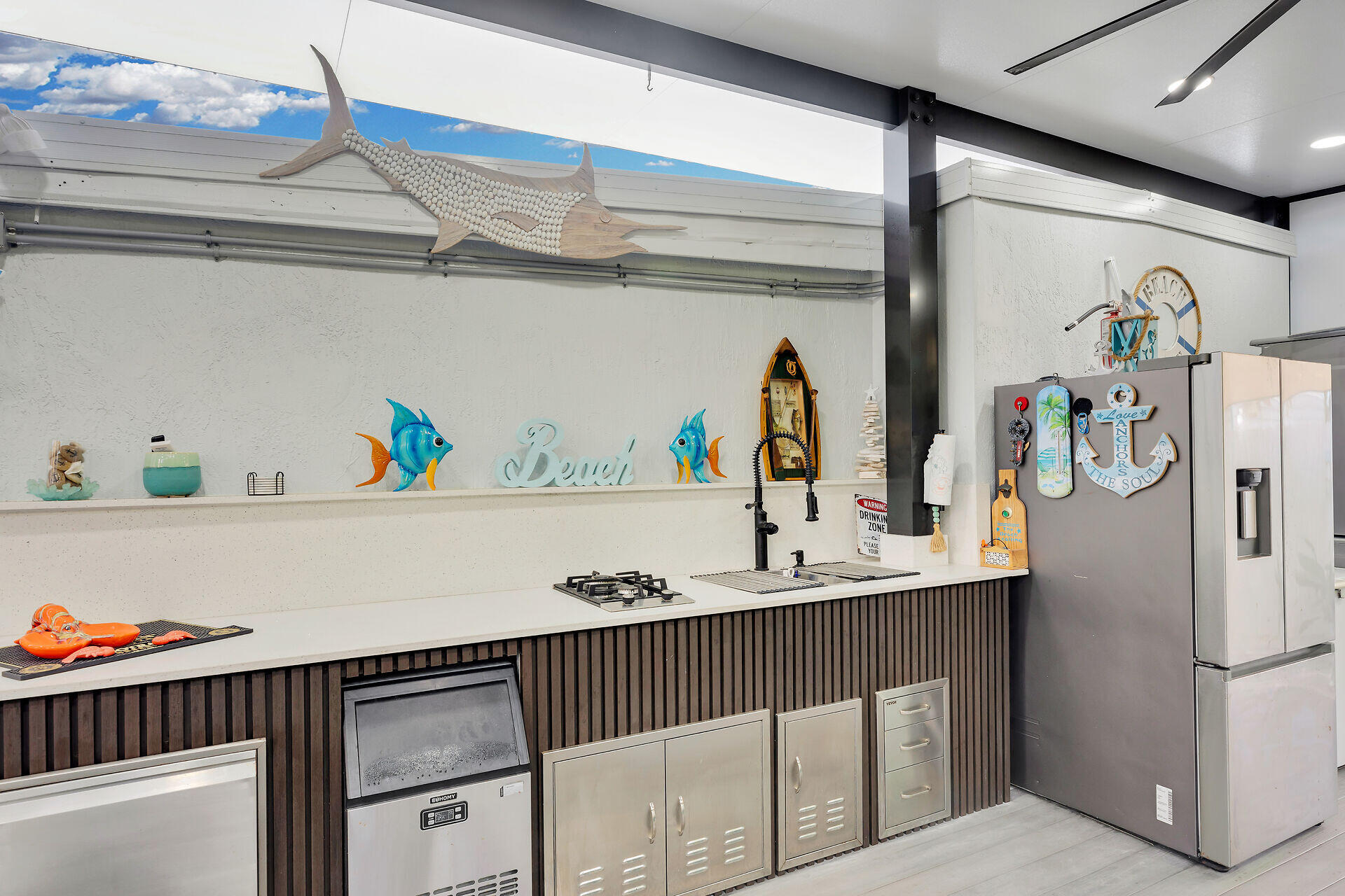60 Bird Lane Property Photo 39