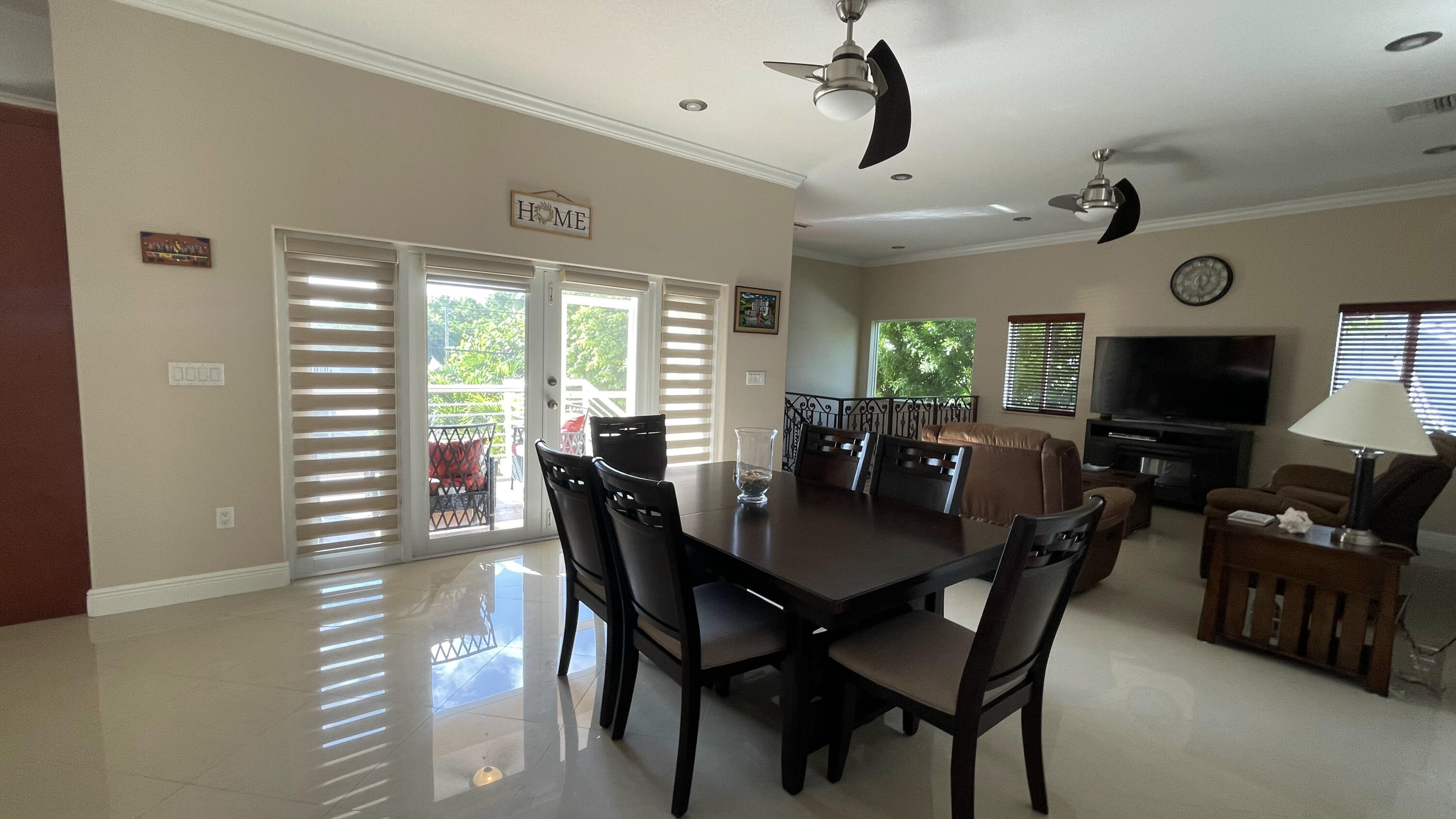 917 Red Bird Road Property Photo 13