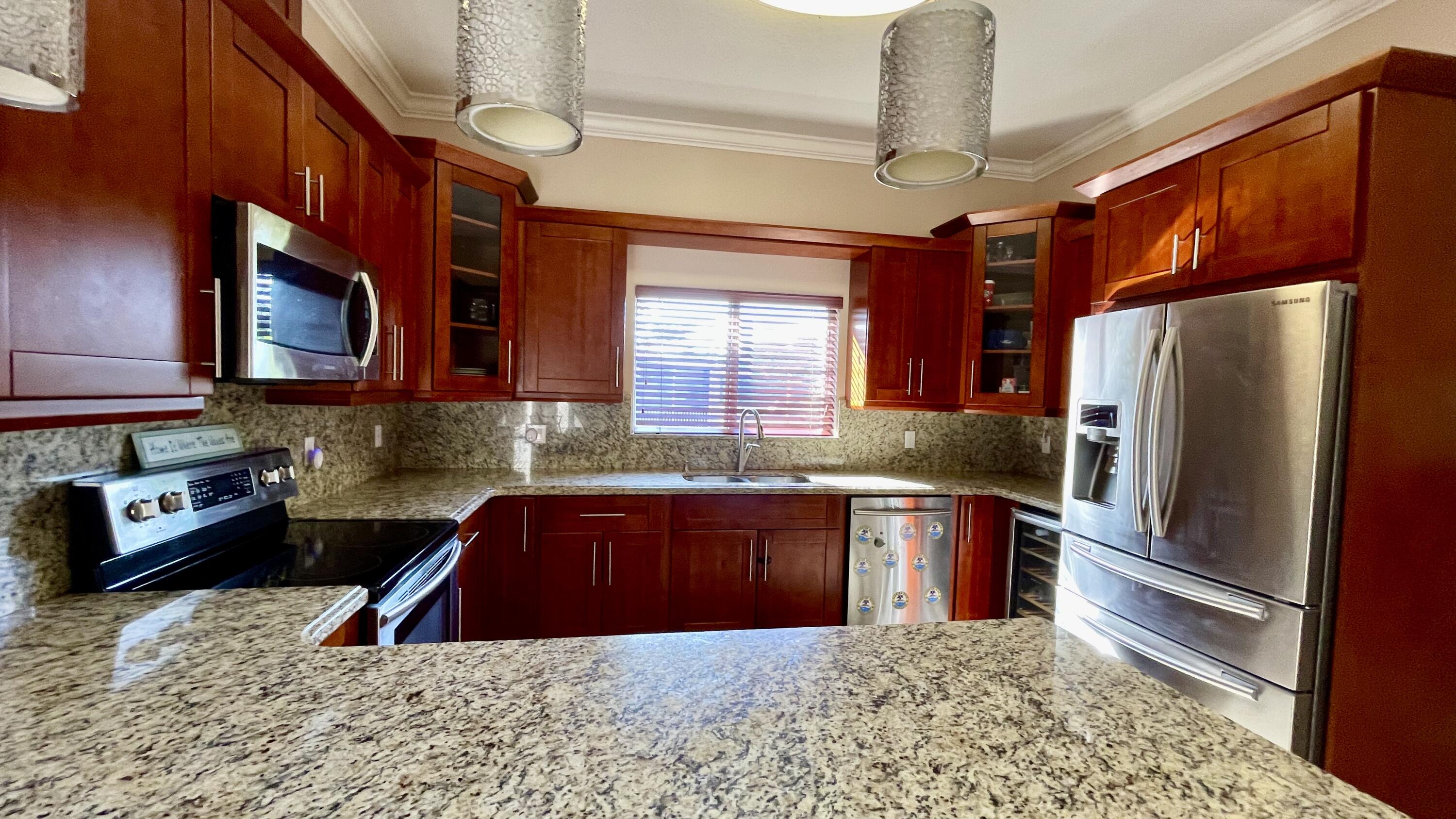 917 Red Bird Road Property Photo 15