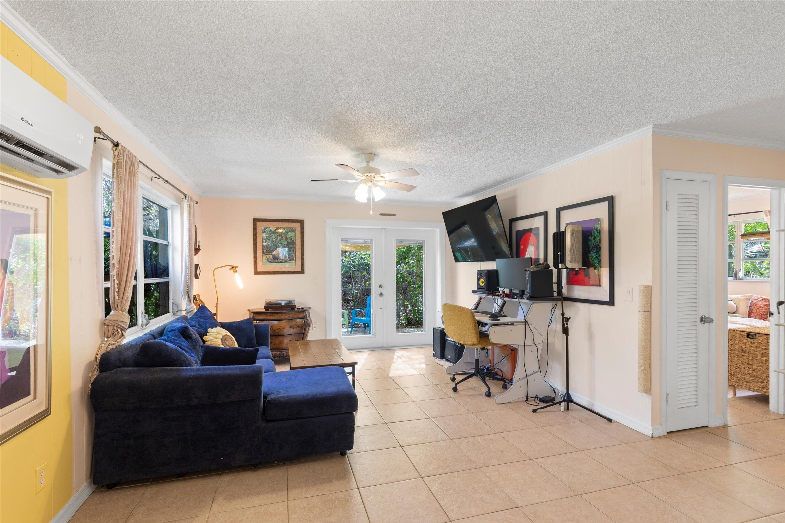29284 Coconut Palm Drive Property Photo 1