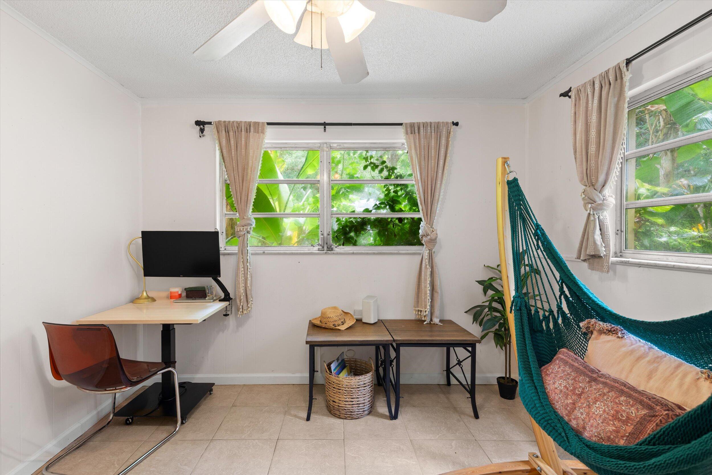 29284 Coconut Palm Drive Property Photo 14