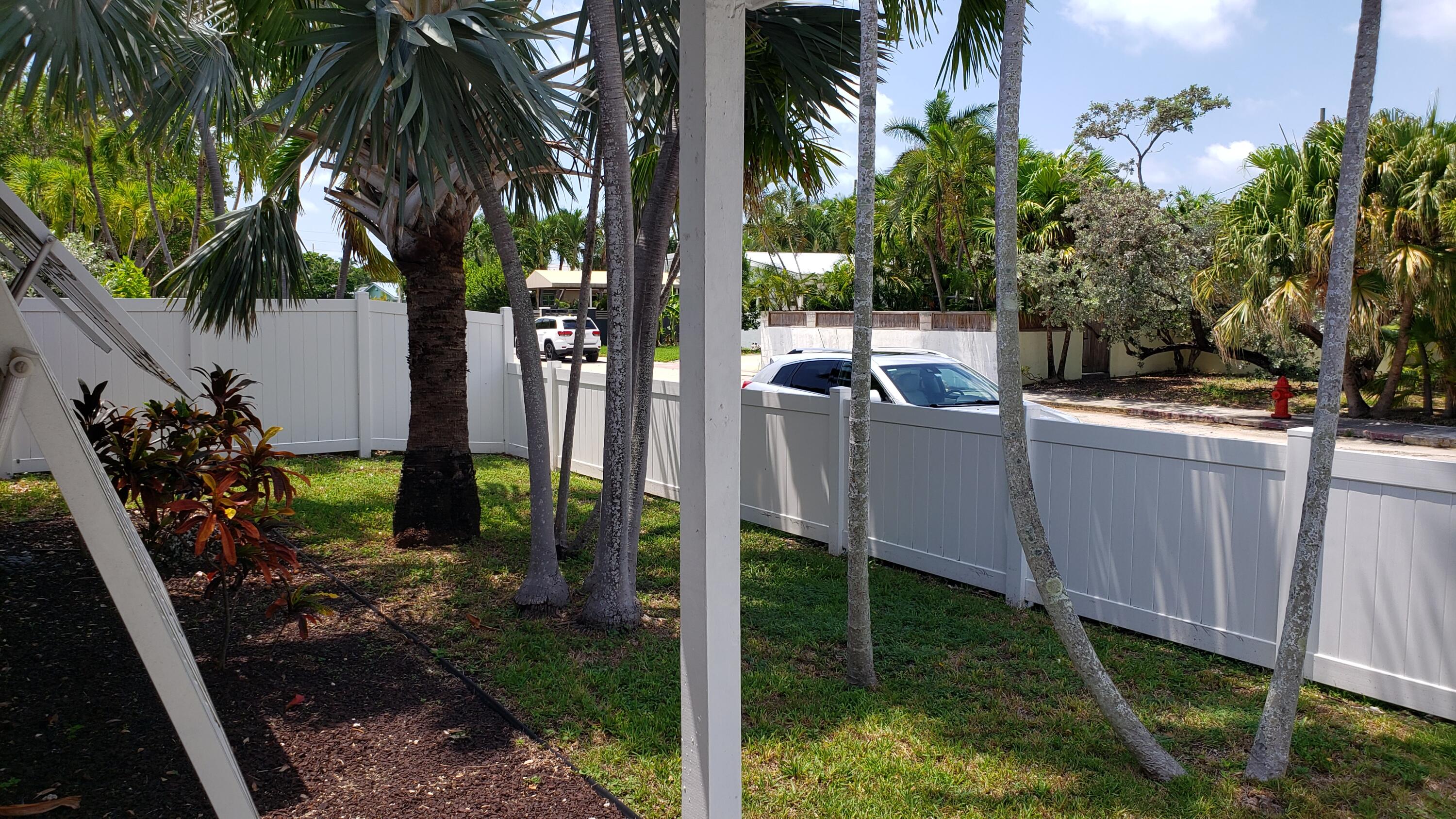 1227 20th Property Photo 16