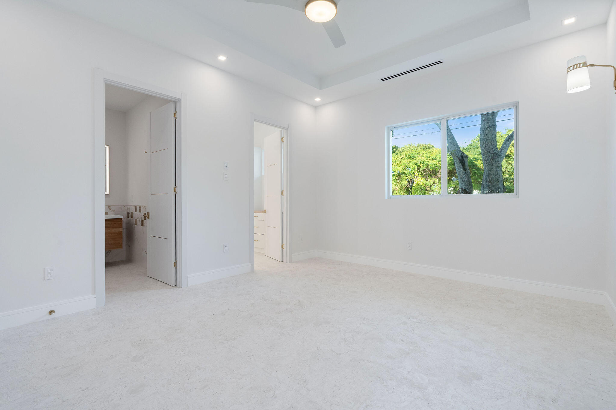 114 Royal Lane Property Photo 50