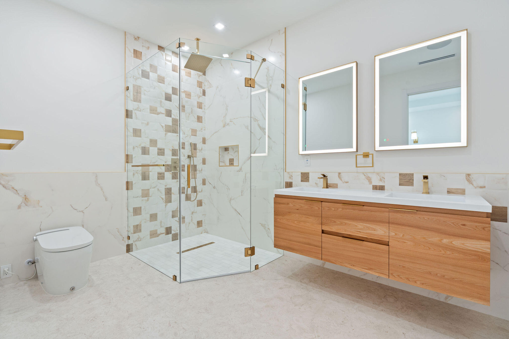 114 Royal Lane Property Photo 52