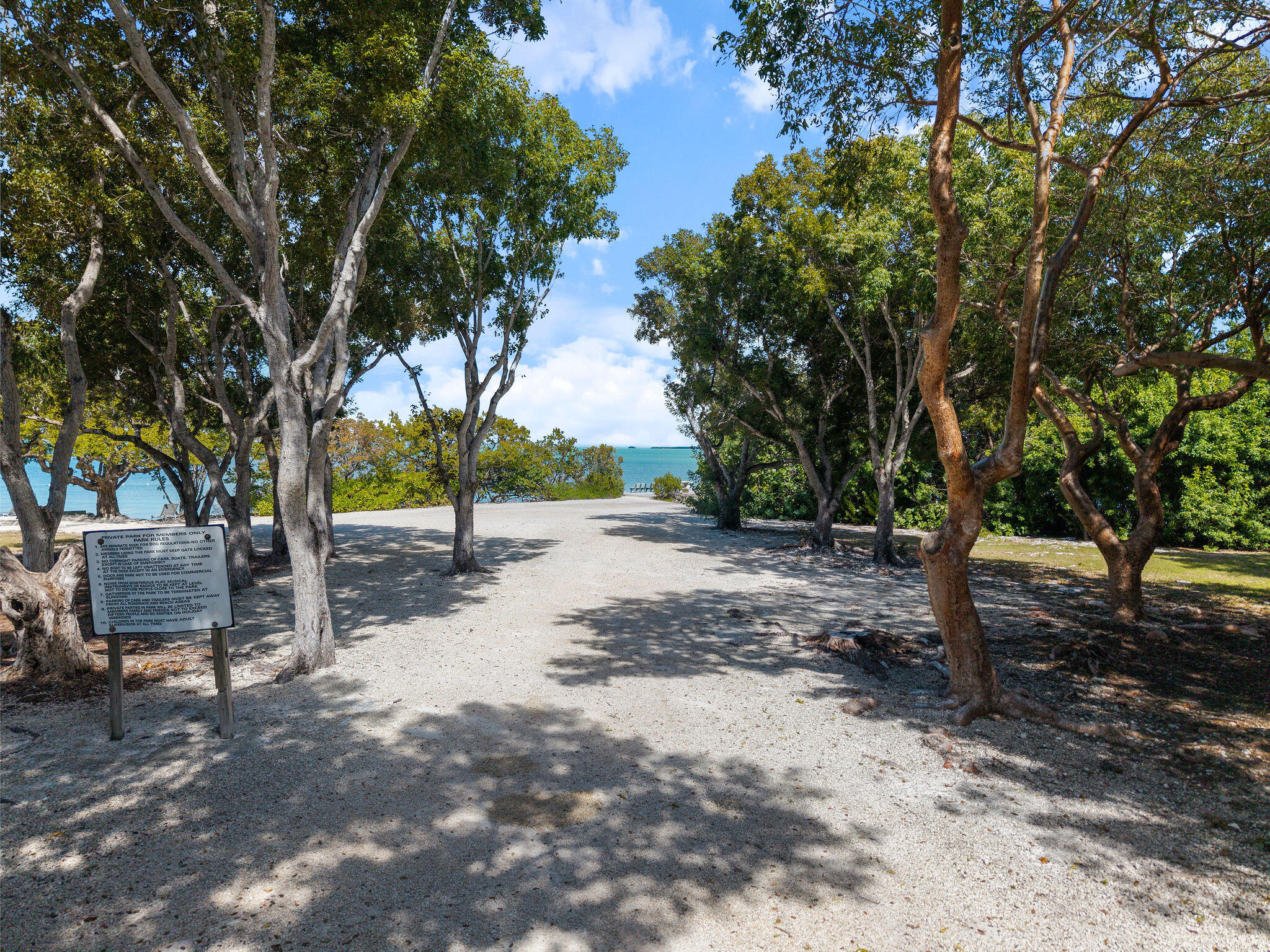 114 Royal Lane Property Photo 84