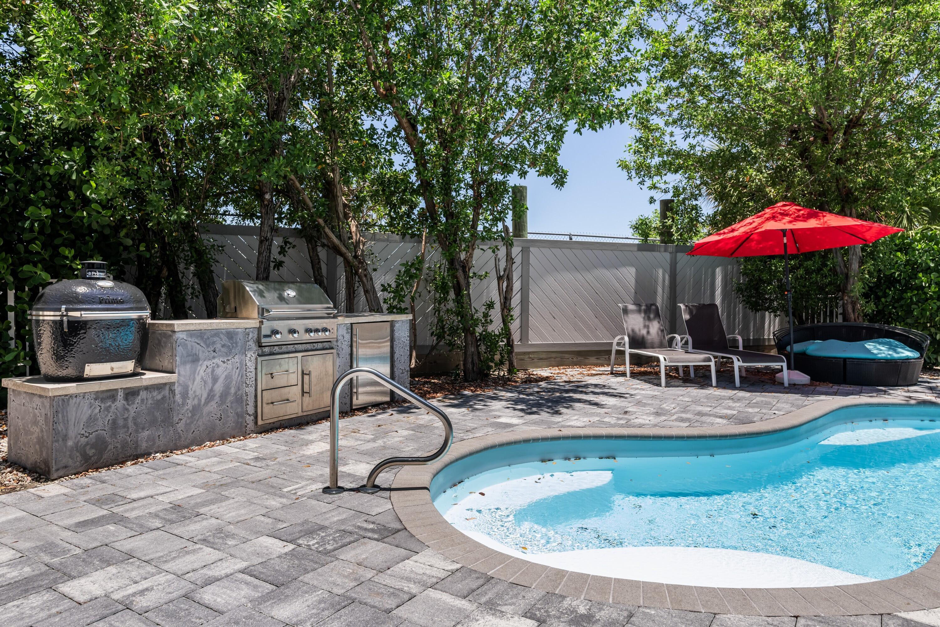 101 Avenue D Property Photo 1