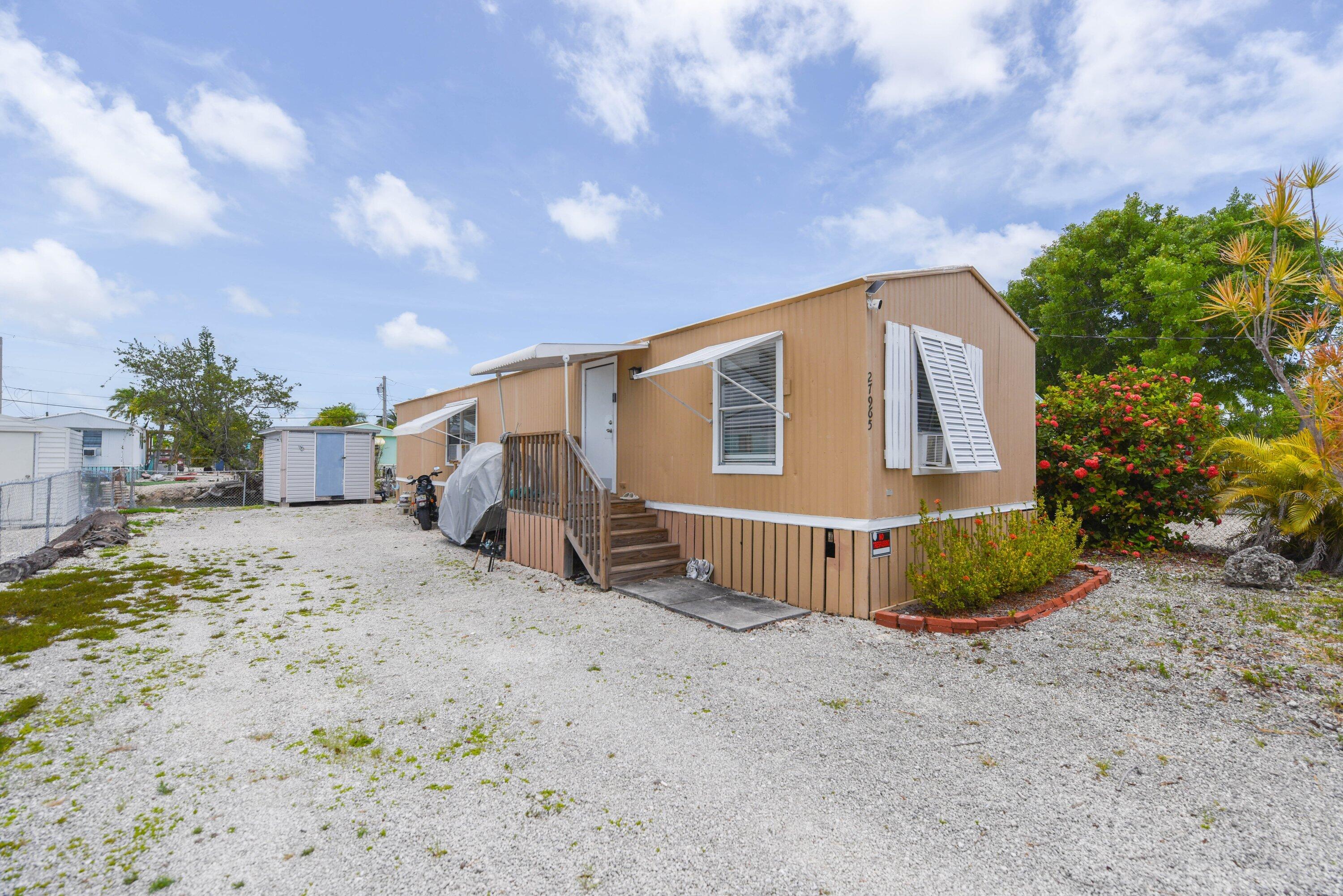 27965 Tarpon Terrace Property Photo 3