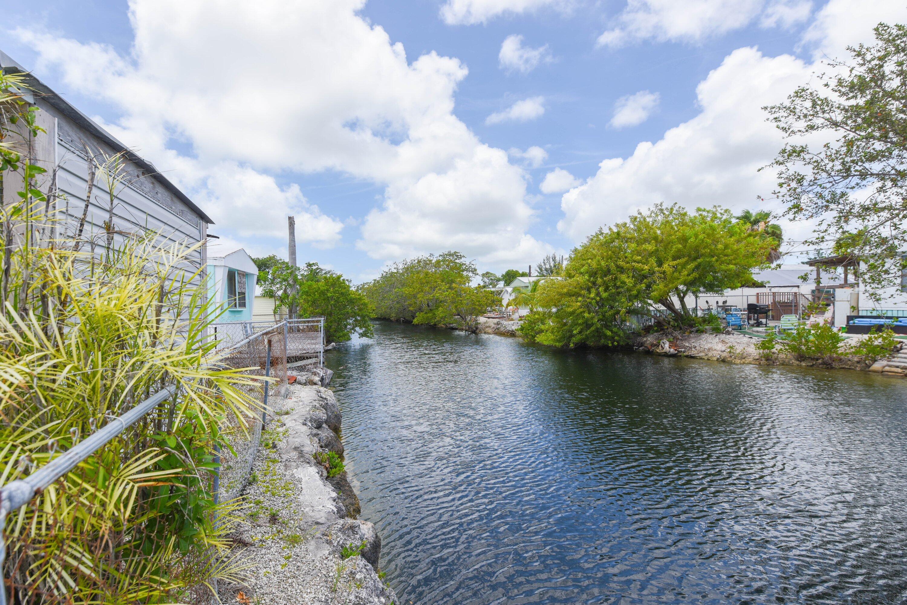27965 Tarpon Terrace Property Photo 4