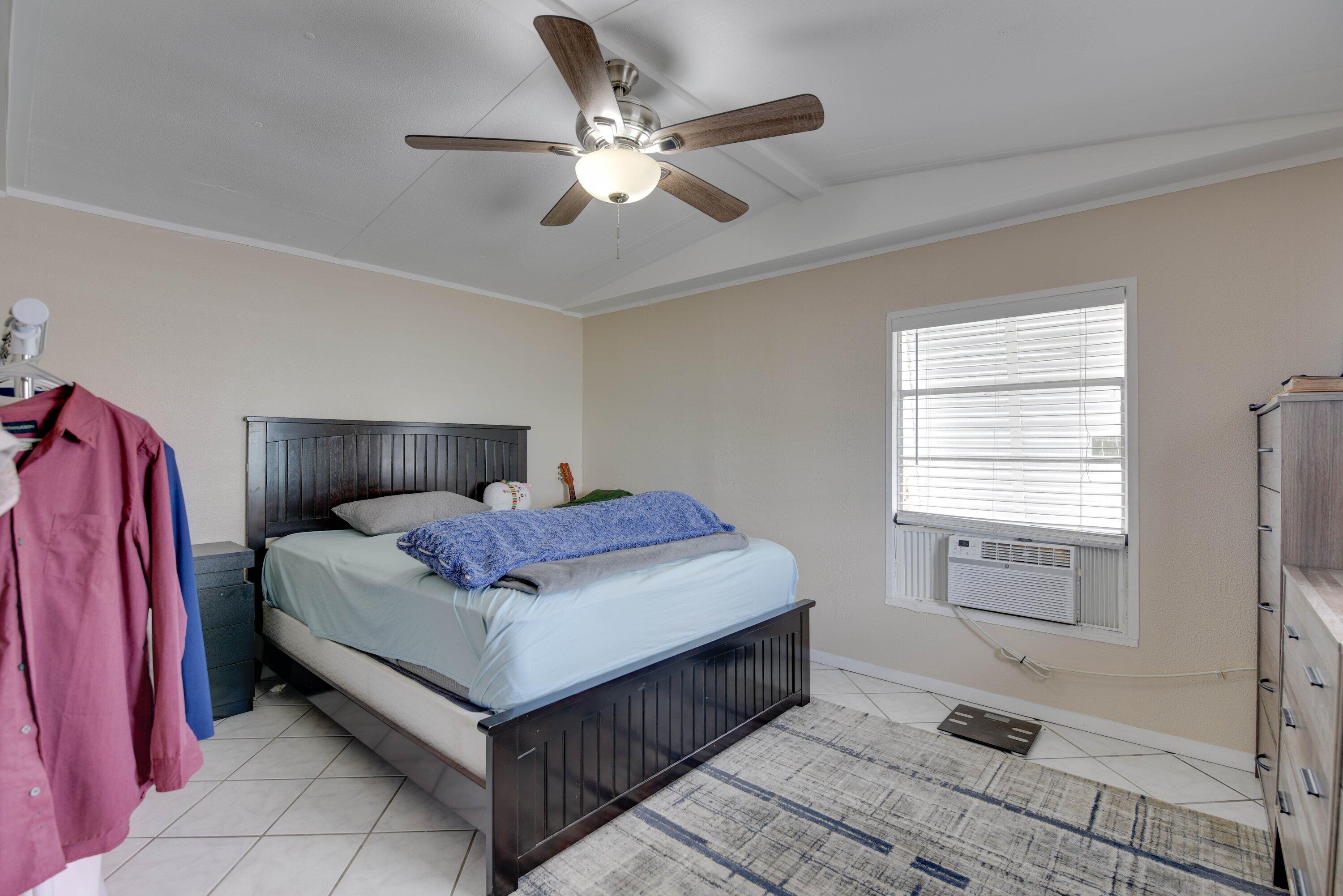 27965 Tarpon Terrace Property Photo 15