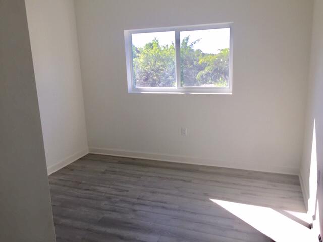 265 15th Street Ocean B Property Photo 8