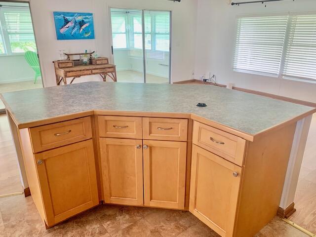 808 S Silver Circle Property Photo 9