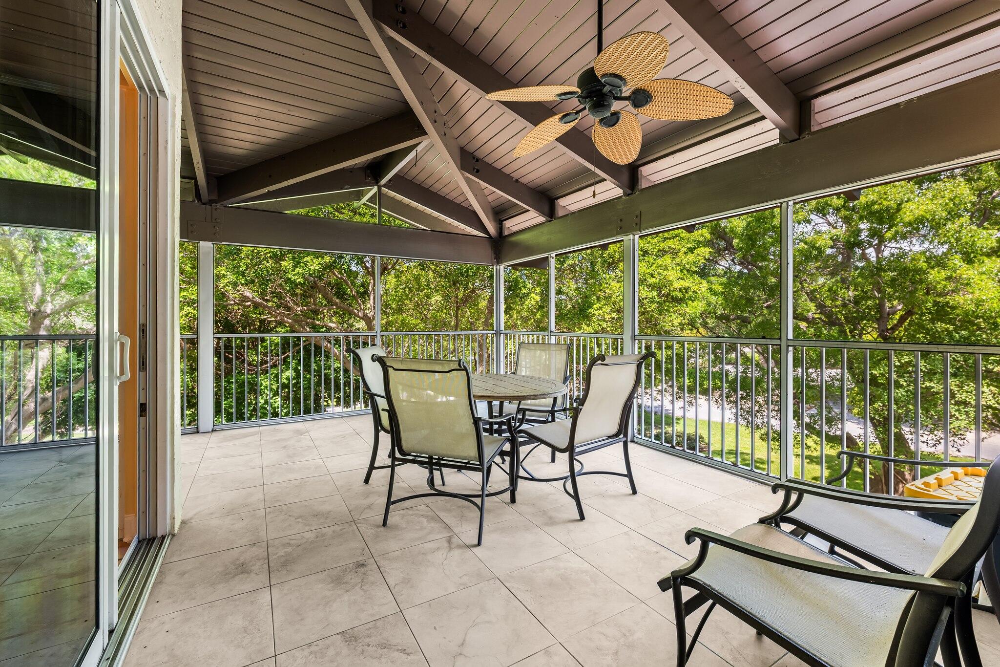 8301 Marina Villas Drive Property Photo 11
