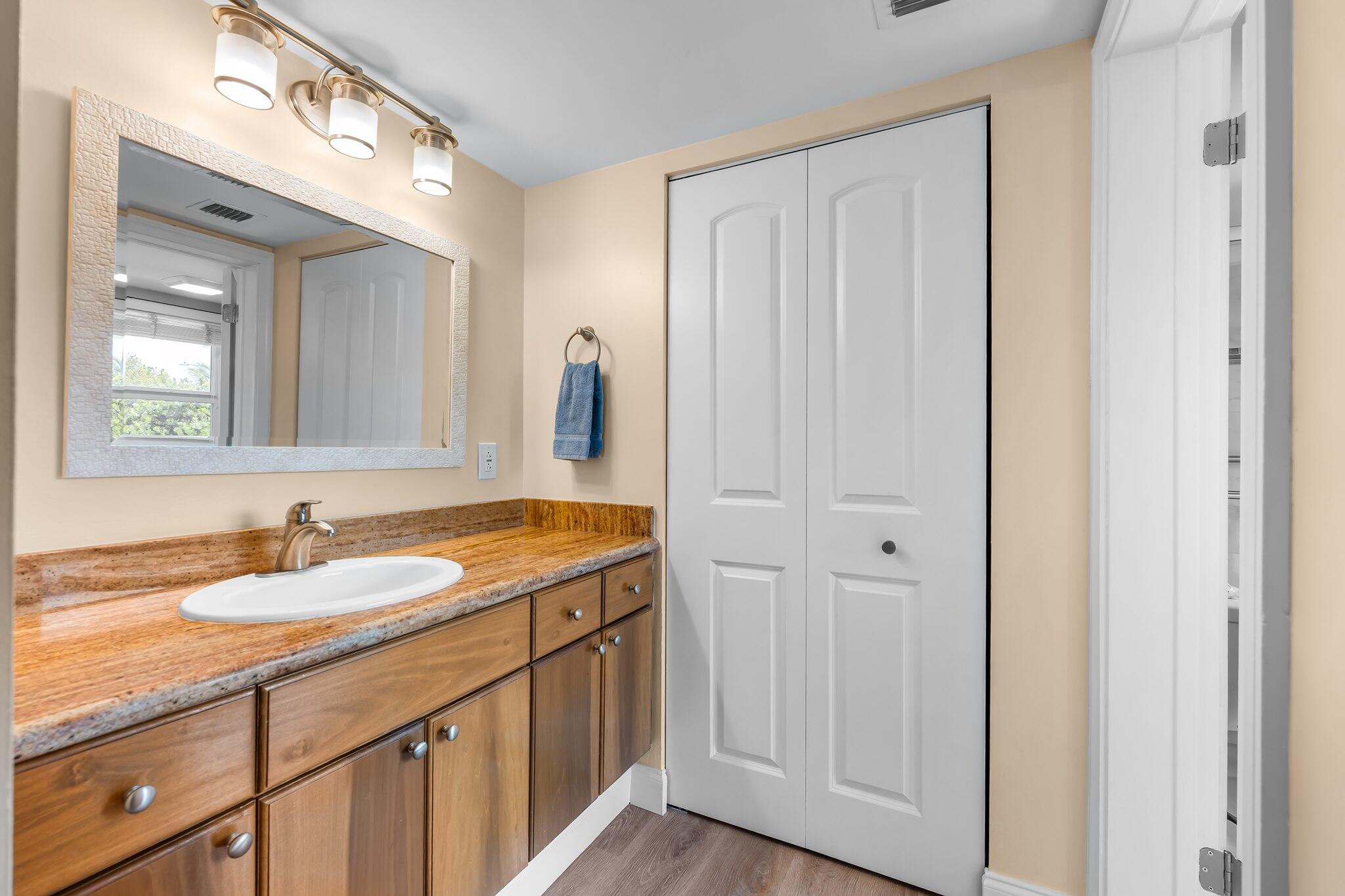 8301 Marina Villas Drive Property Photo 14