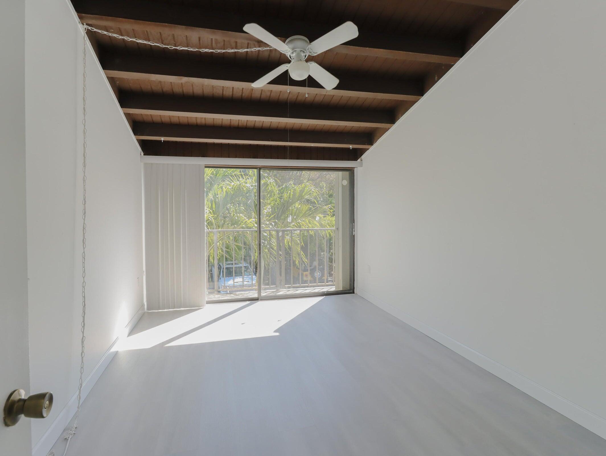 87200 Overseas Highway O4 Property Photo 11