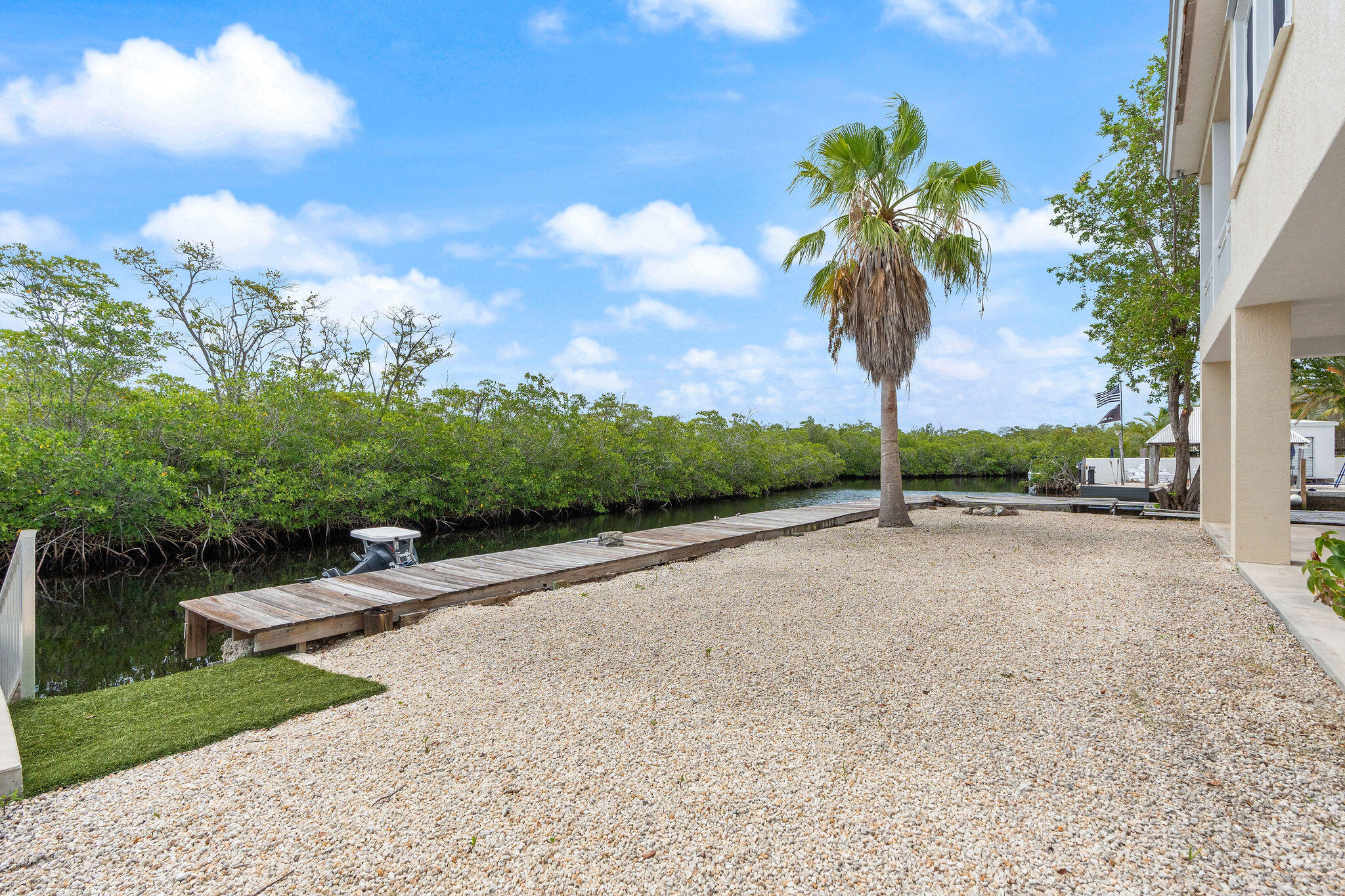 365 Loeb Avenue Property Photo 67
