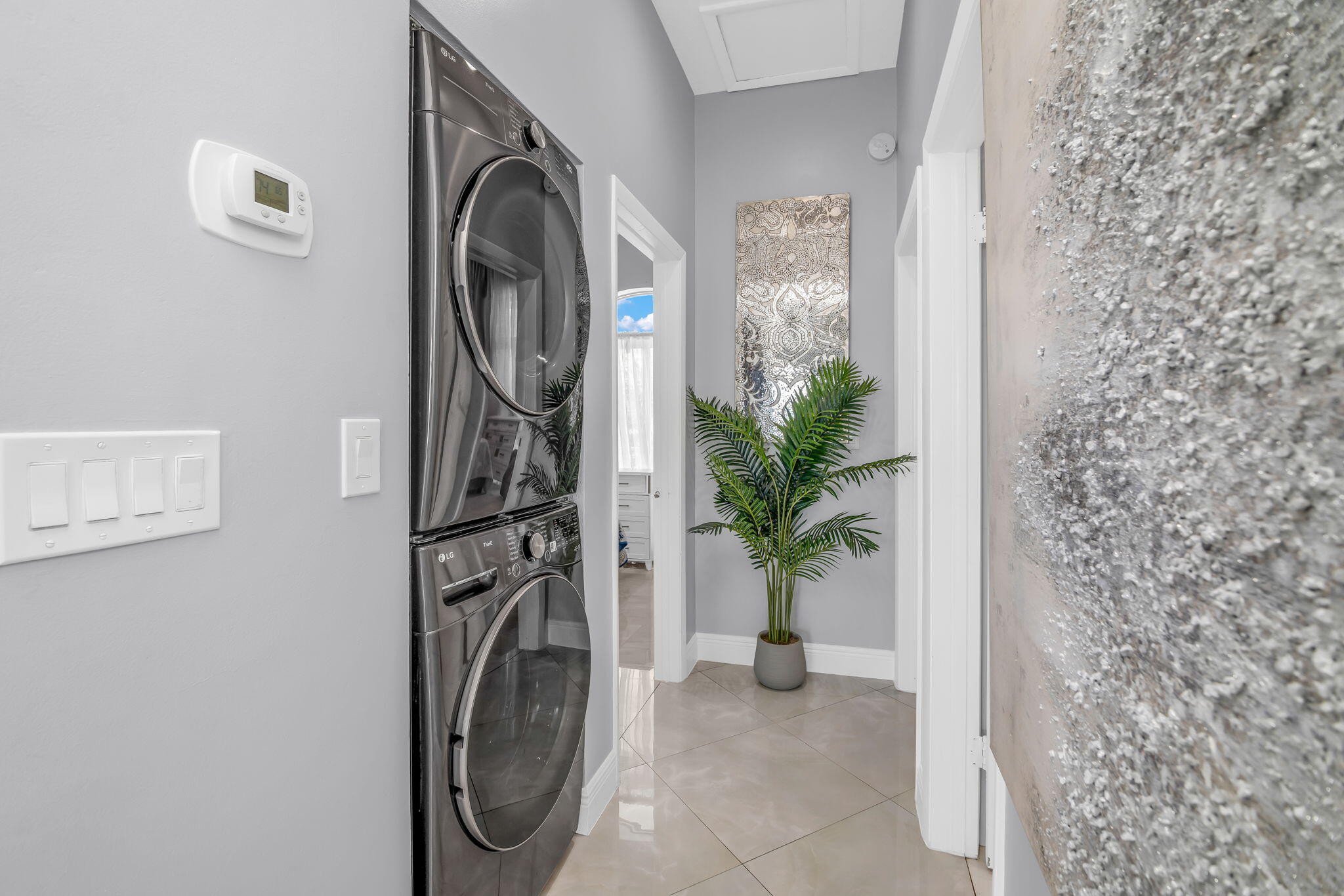 8070 Gulfstream Boulevard Property Photo 18