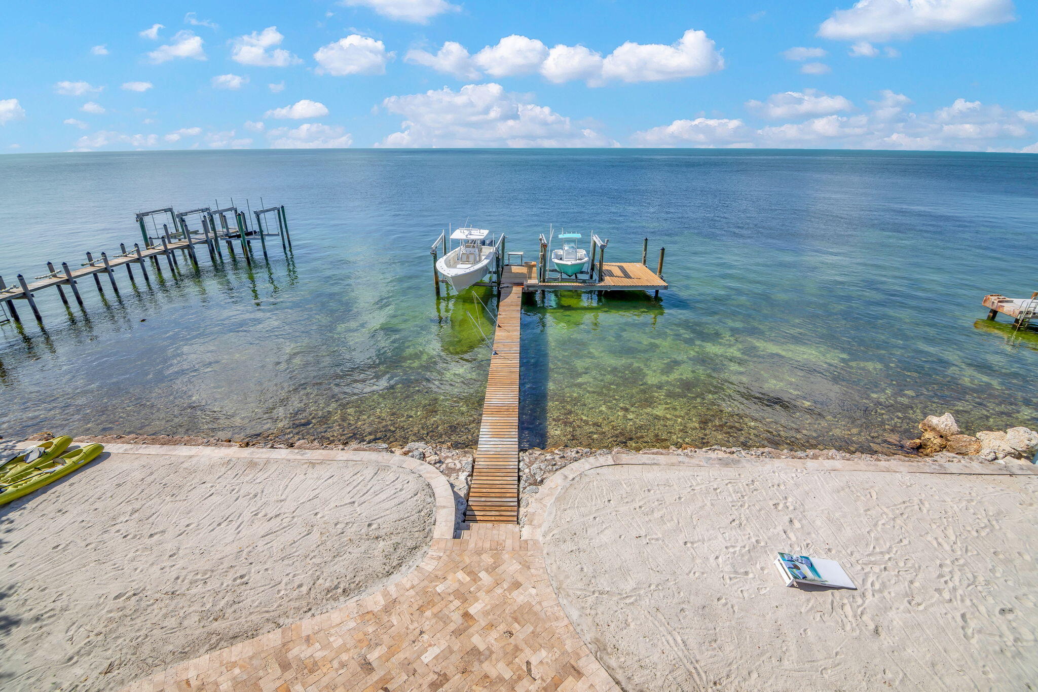 8070 Gulfstream Boulevard Property Photo 35