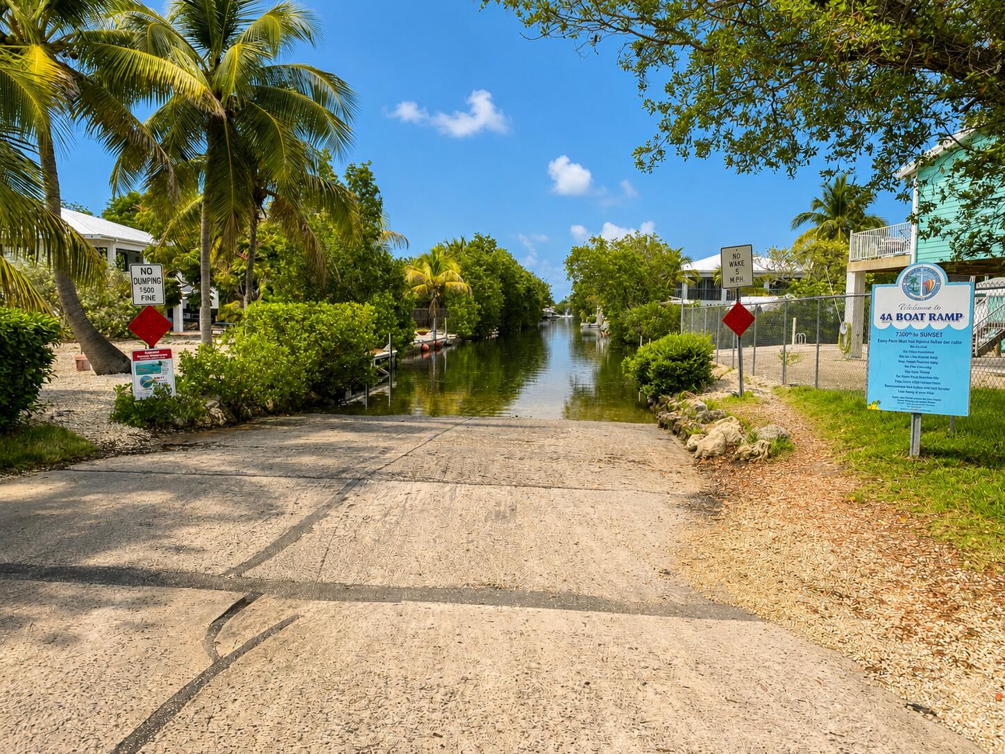 28110 Dorothy Avenue Property Photo 4