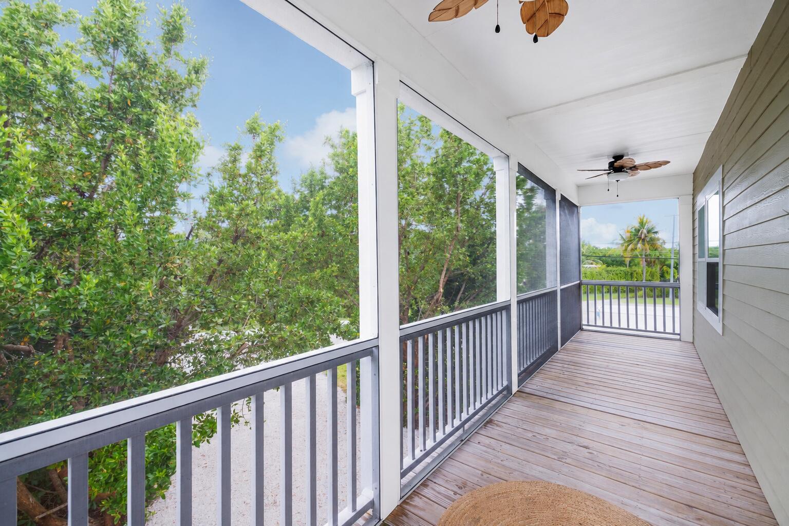 28110 Dorothy Avenue Property Photo 6
