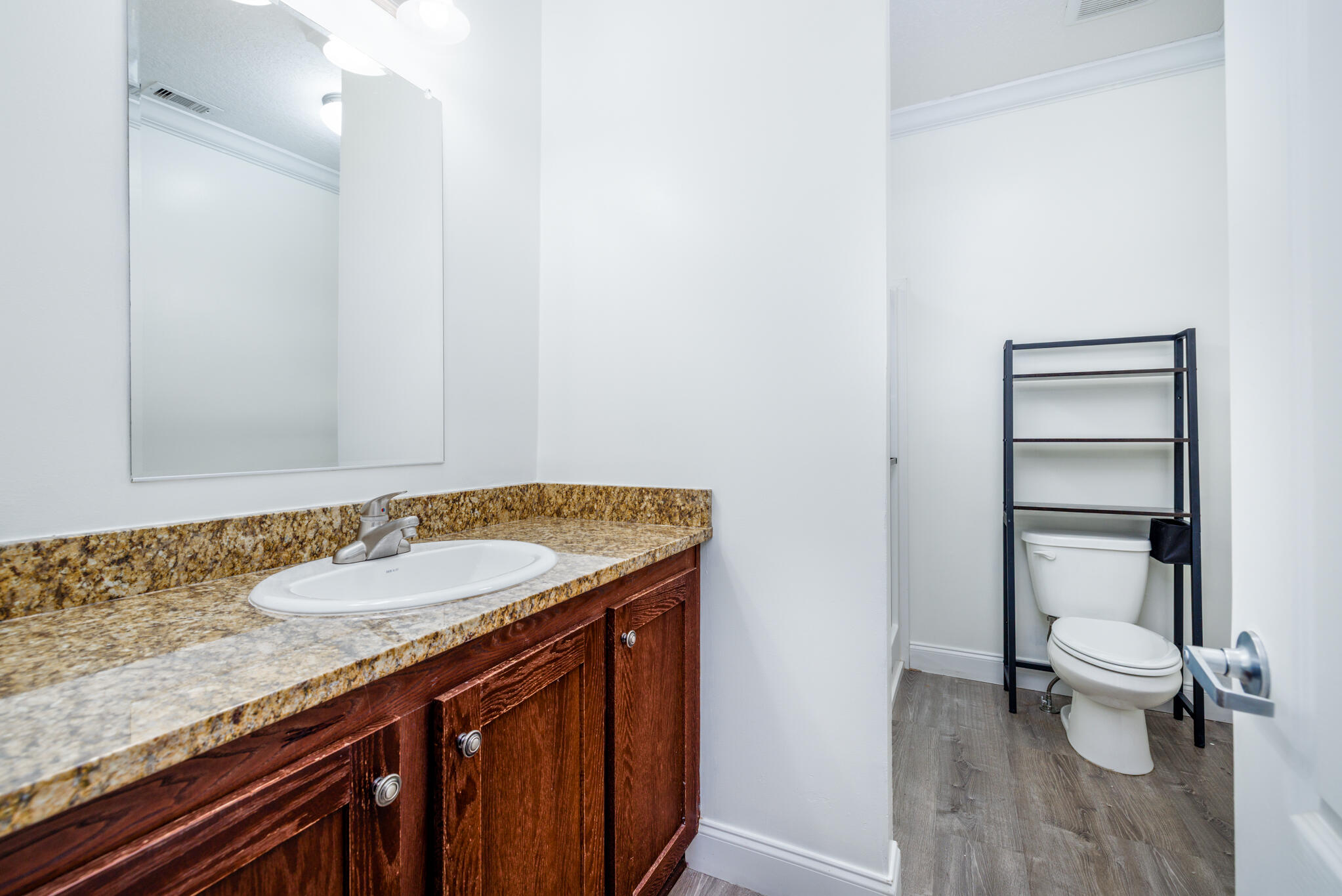 28110 Dorothy Avenue Property Photo 17