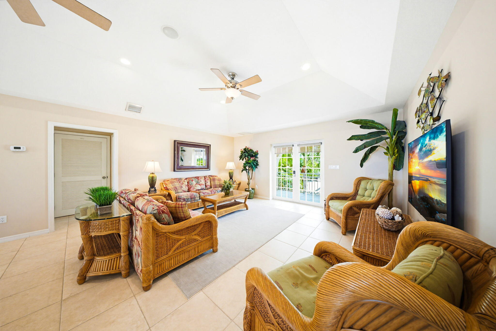 27348 Dominica Lane Property Photo 8