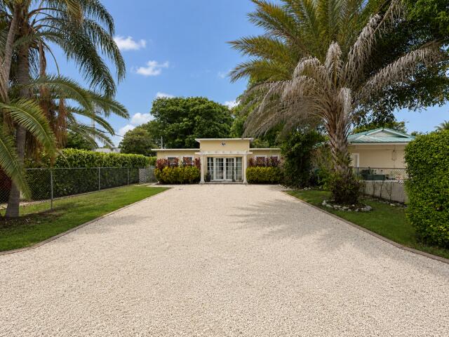 44 Rock Harbor Drive Property Photo 1