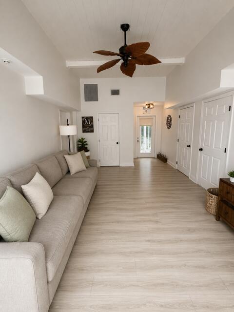 44 Rock Harbor Drive Property Photo 6