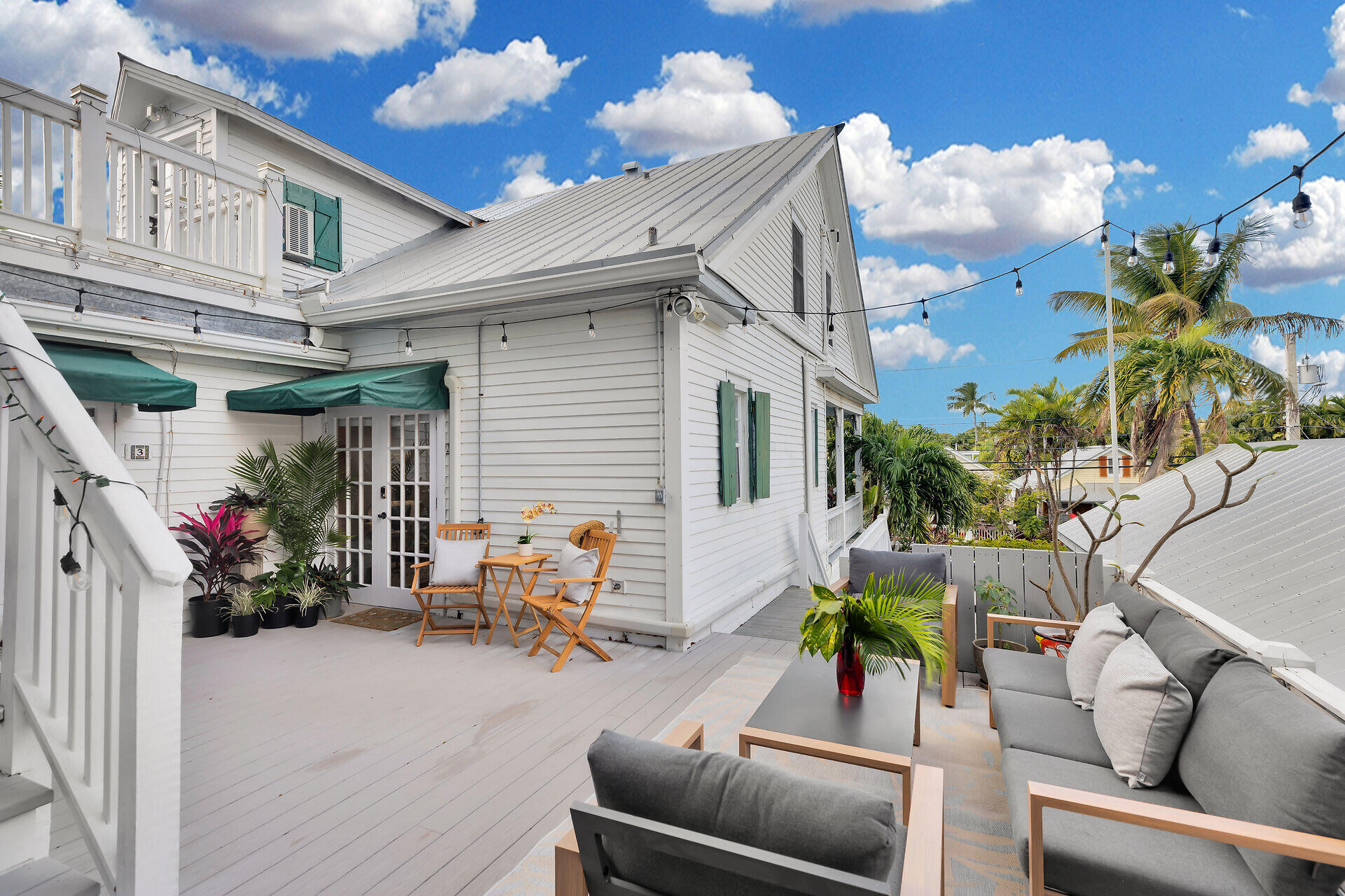 1402 Olivia Street 2 Property Photo 4