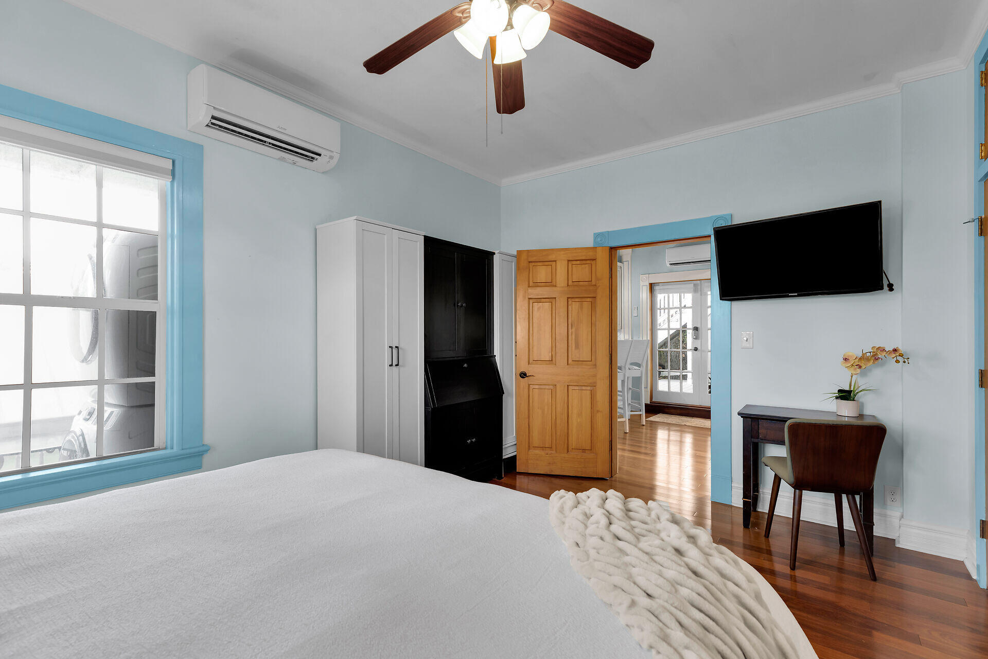 1402 Olivia Street 2 Property Photo 26
