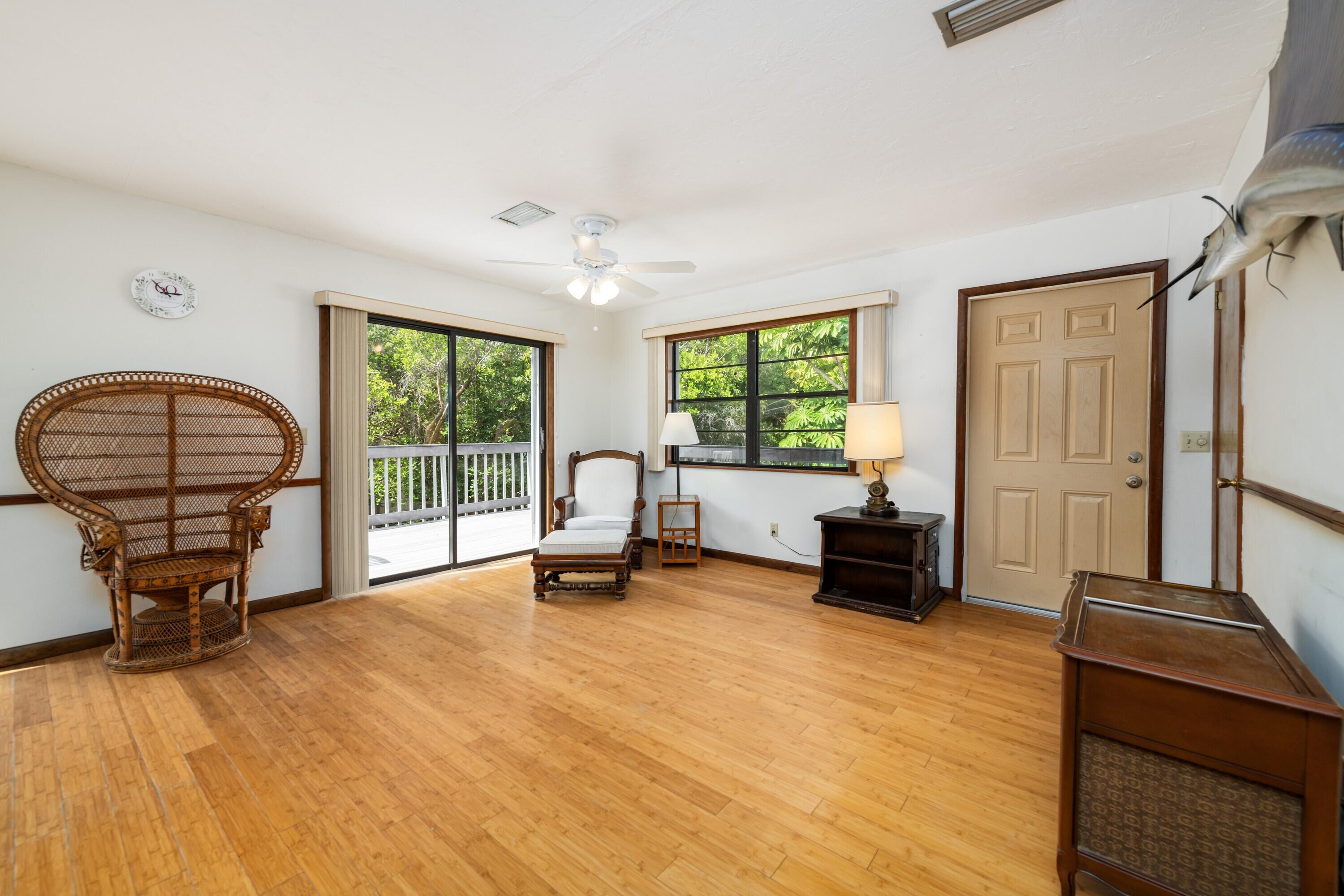 103 Stirrup Key Woods Road Property Photo 9