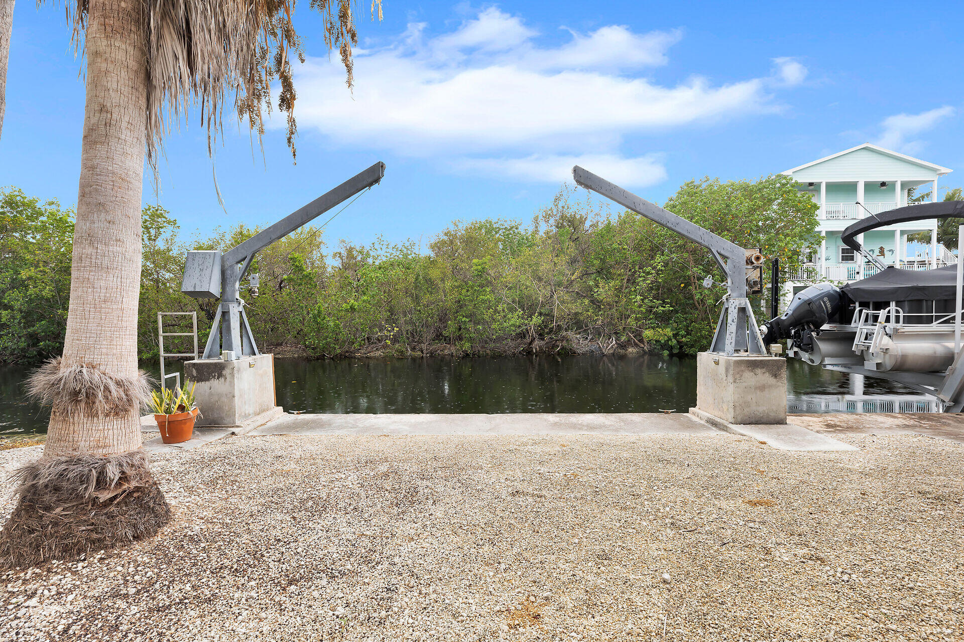 22822 Buccaneer Lane Property Photo 8