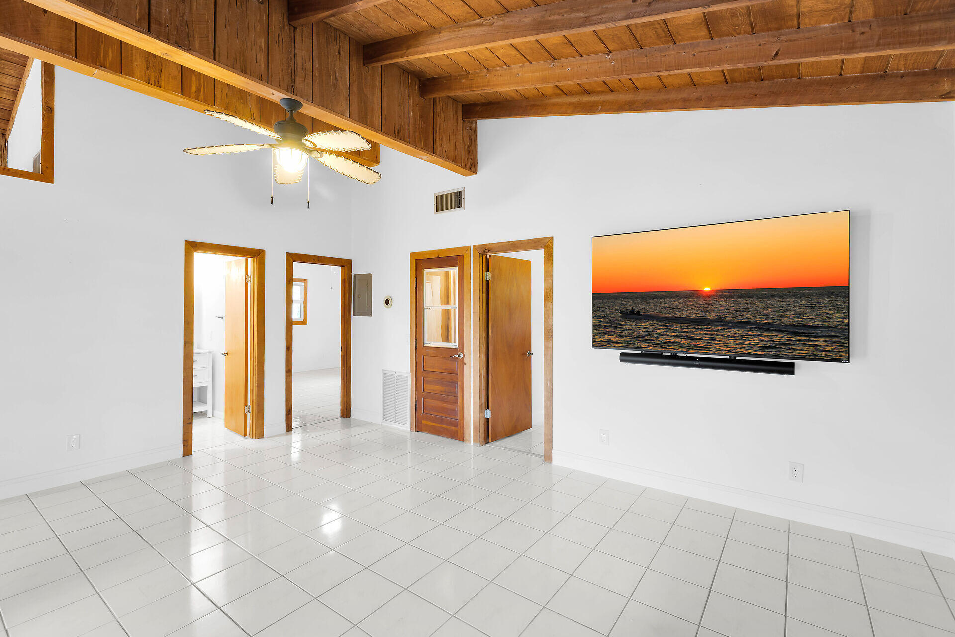 22822 Buccaneer Lane Property Photo 15