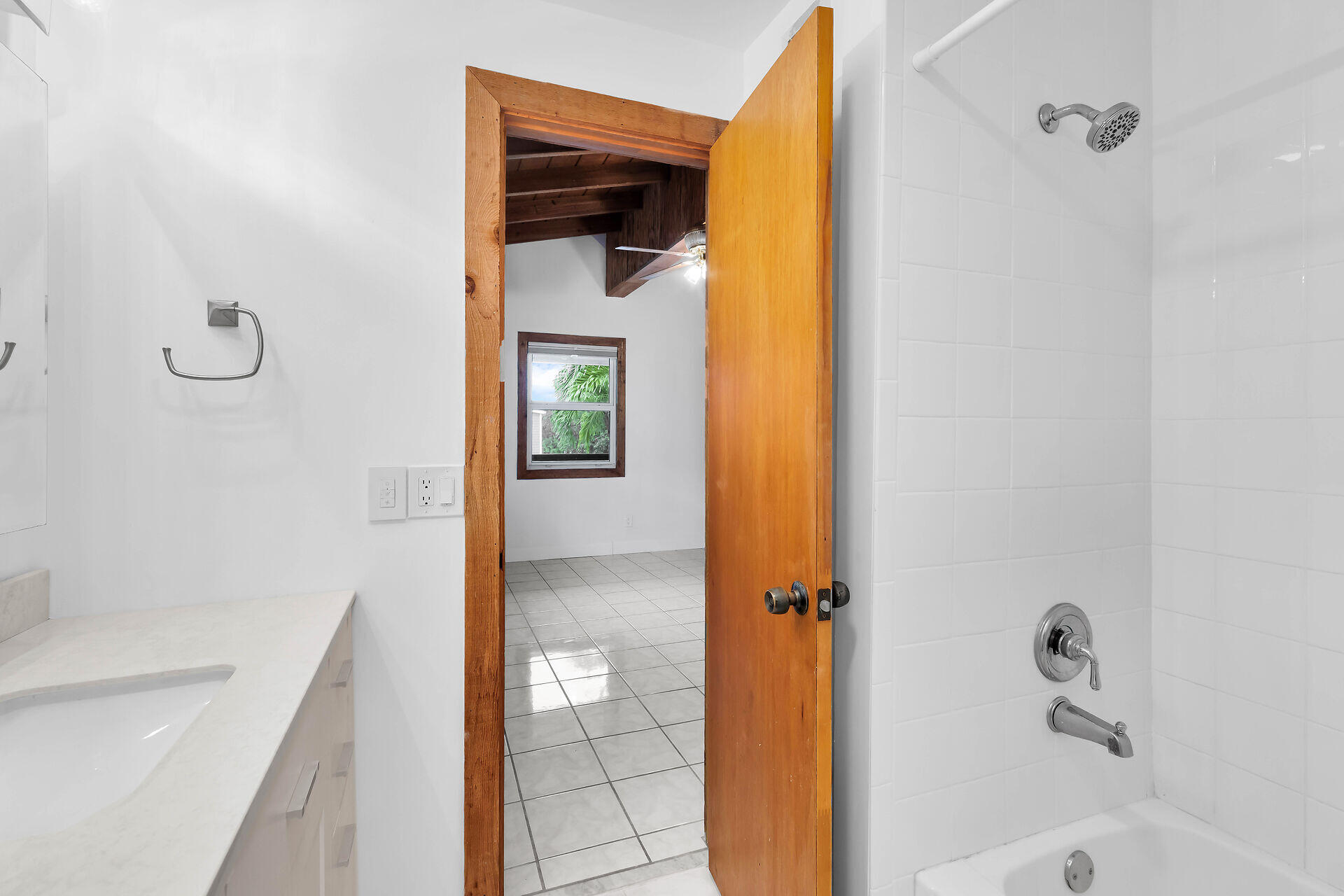 22822 Buccaneer Lane Property Photo 23