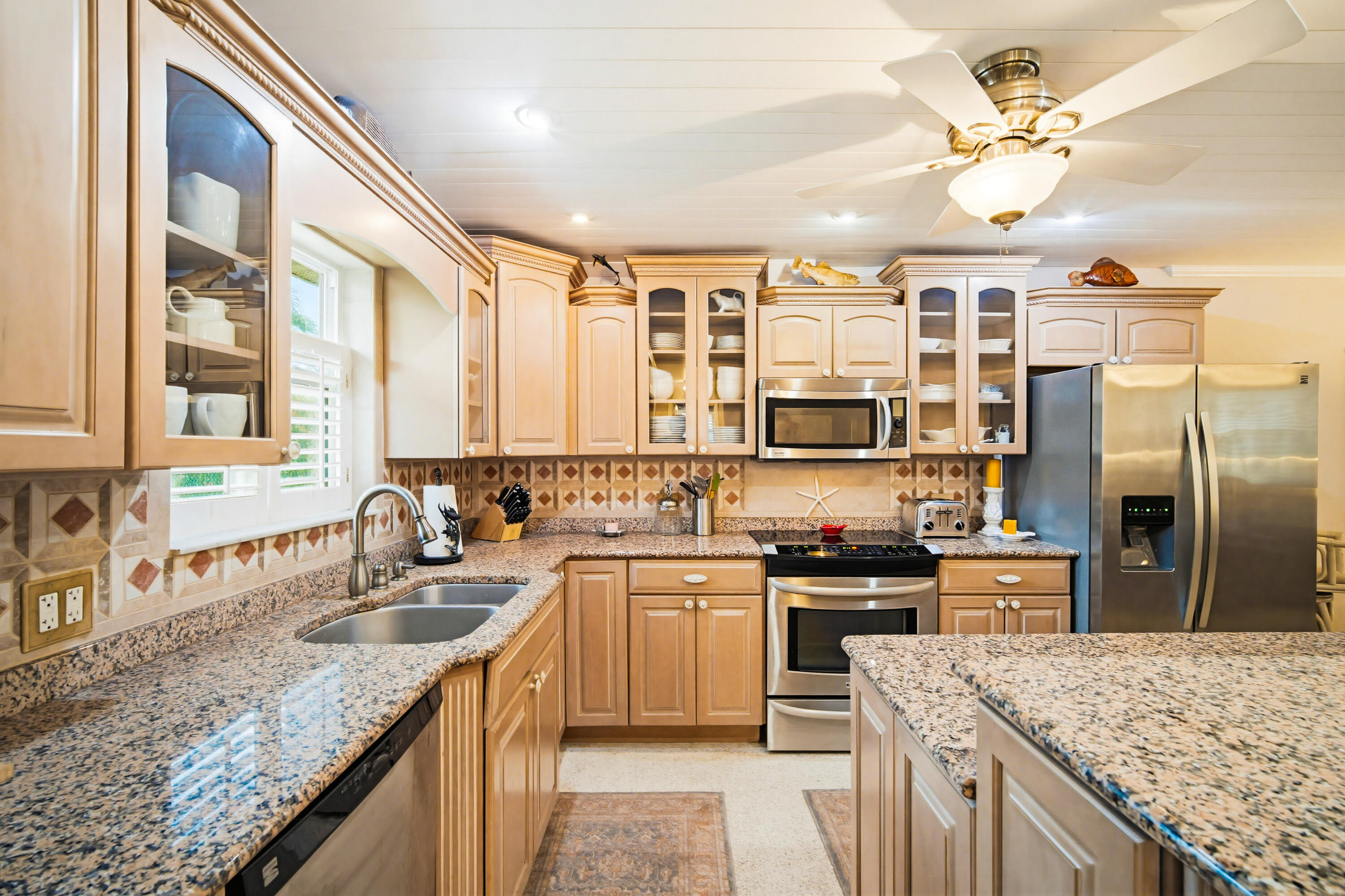 30985 Hibiscus Drive Property Photo 17