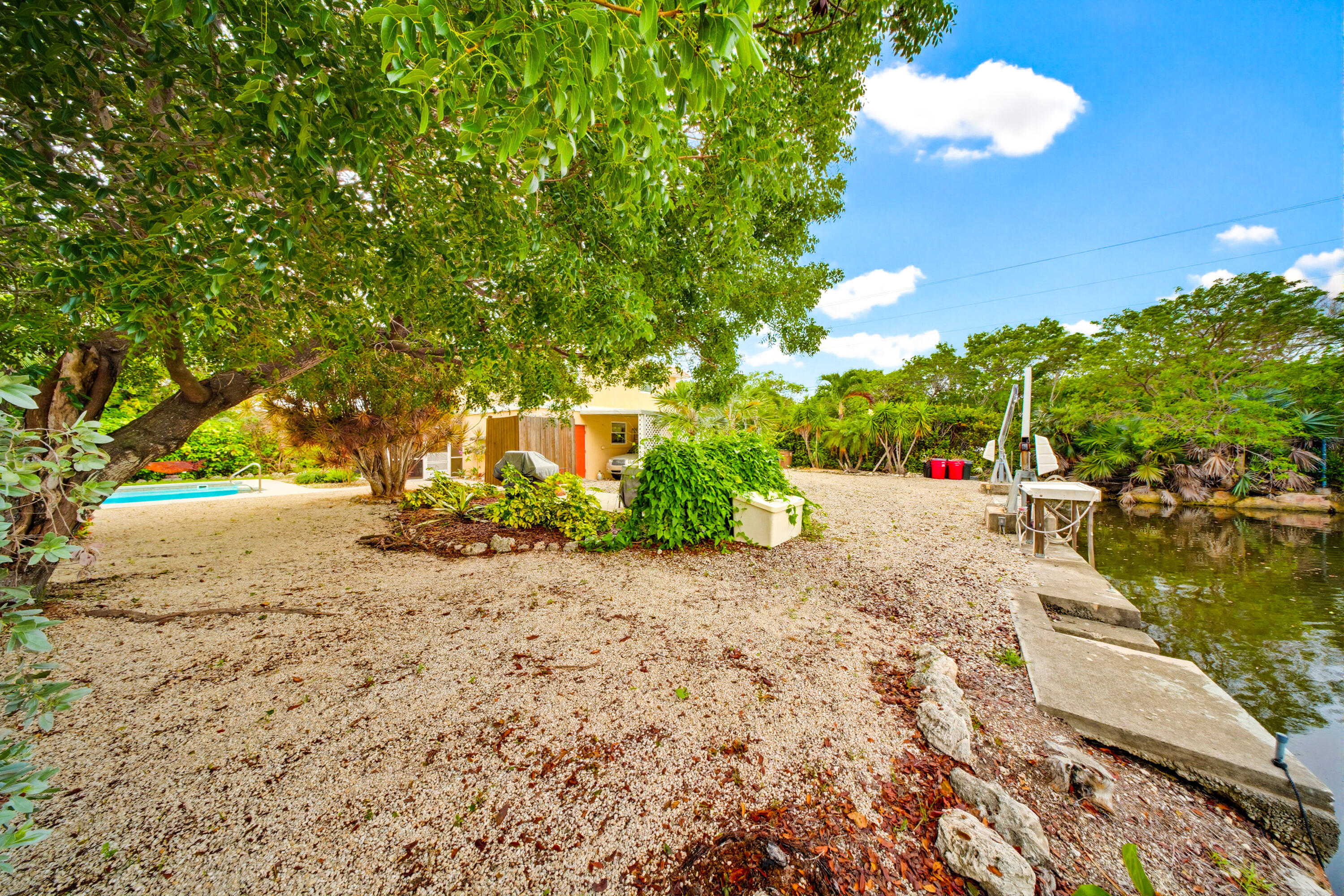 30985 Hibiscus Drive Property Photo 39