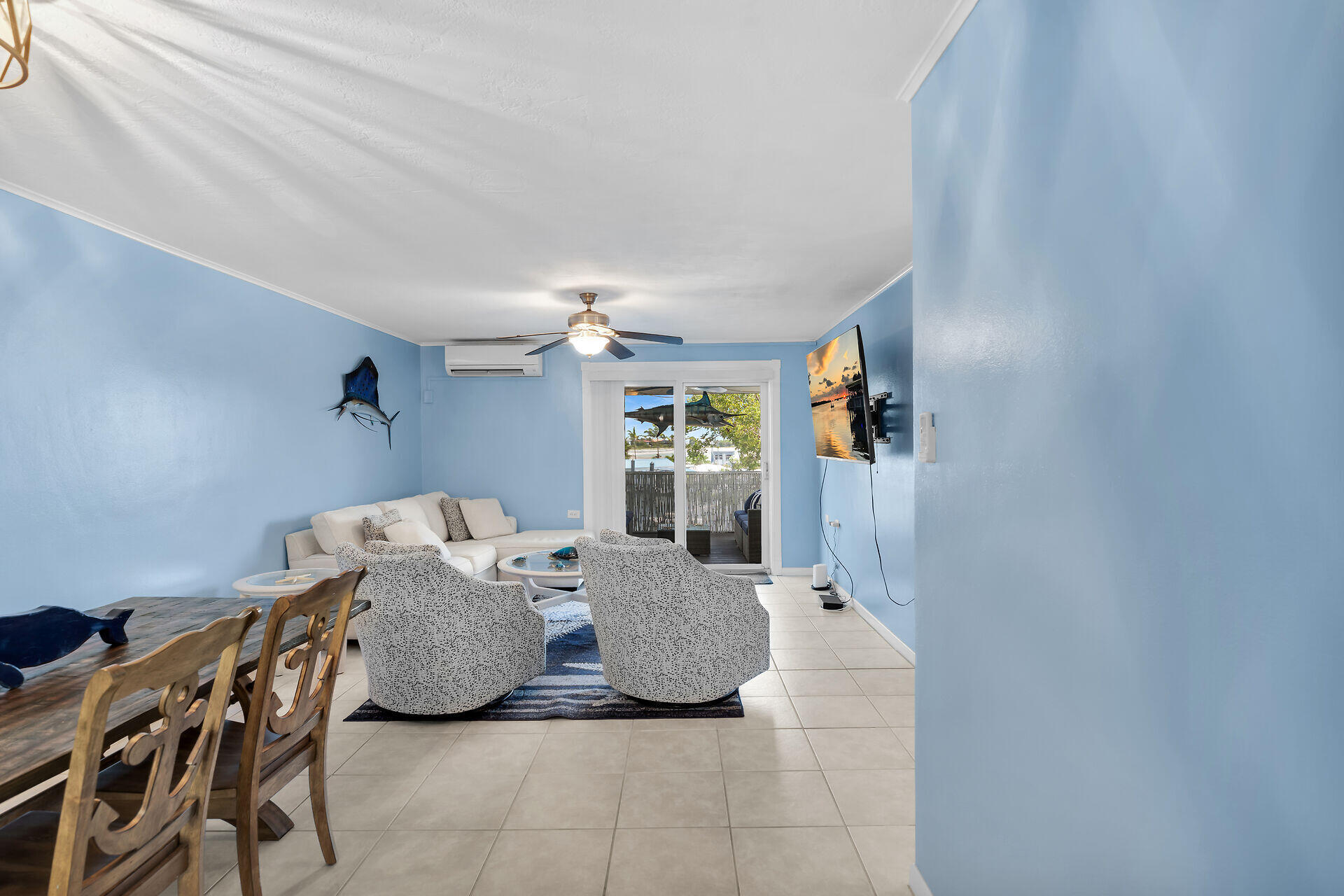 5301 Ocean Terrace Apt 2 Property Photo 6