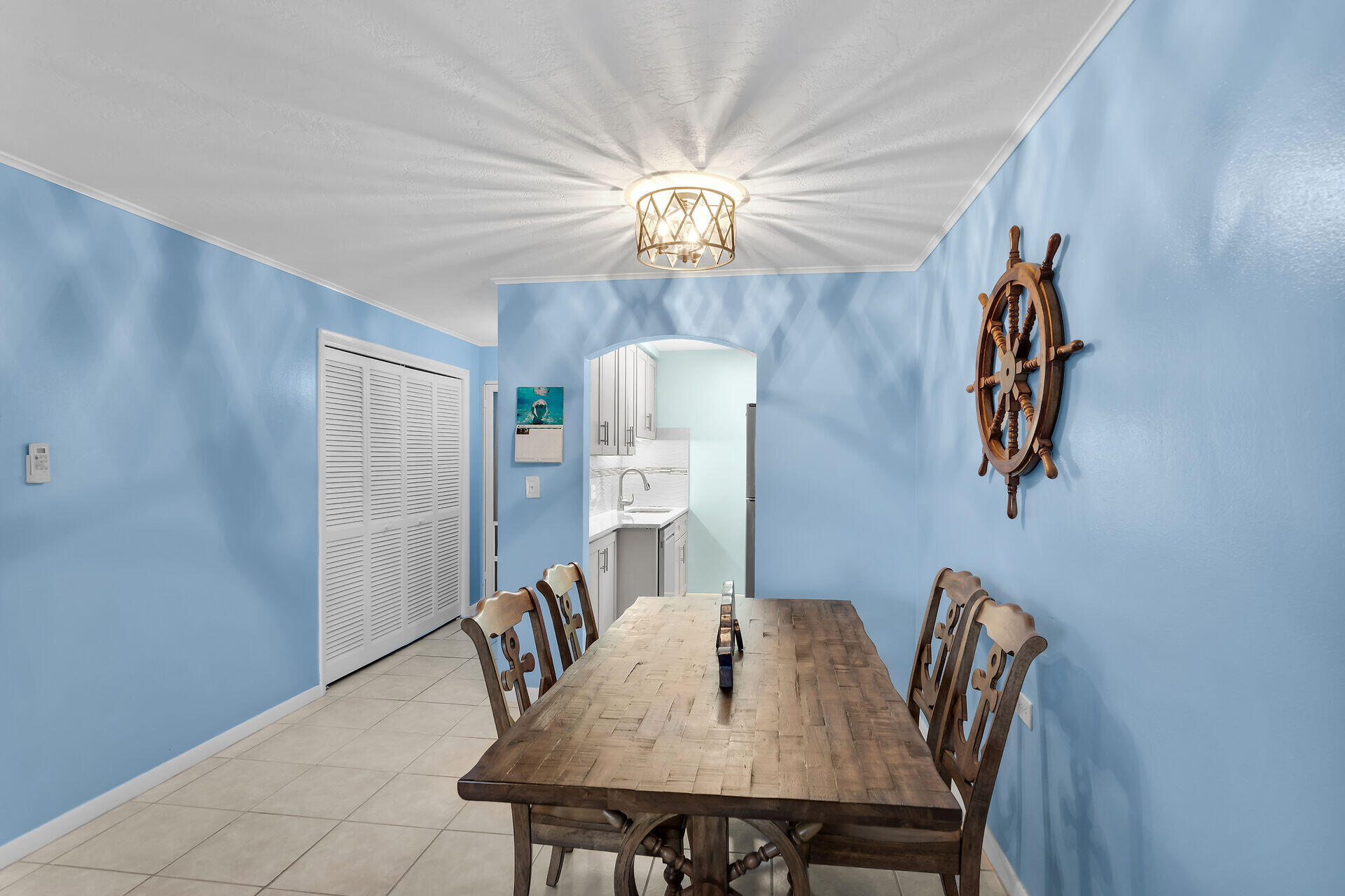 5301 Ocean Terrace Apt 2 Property Photo 14
