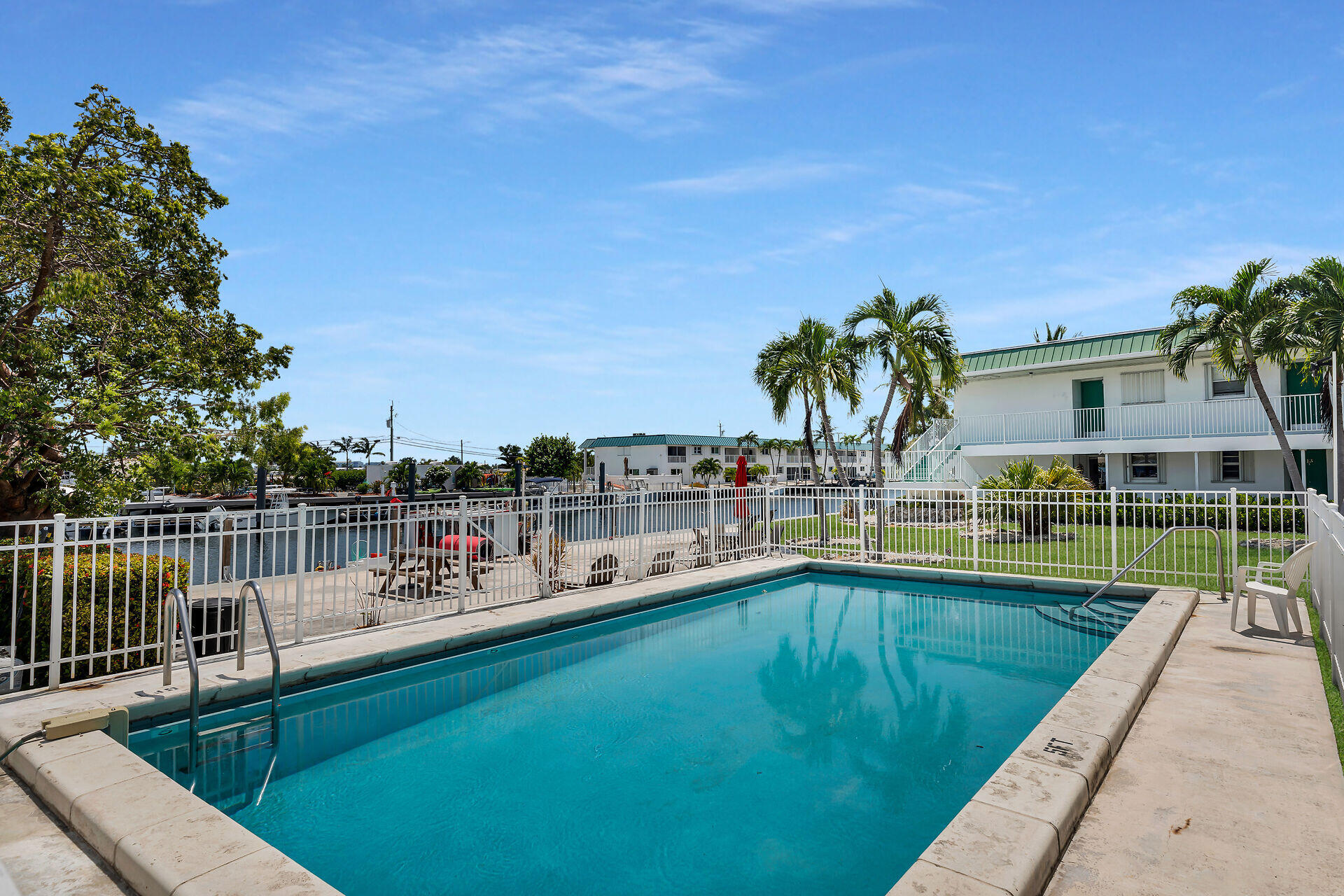 5301 Ocean Terrace Apt 2 Property Photo 27