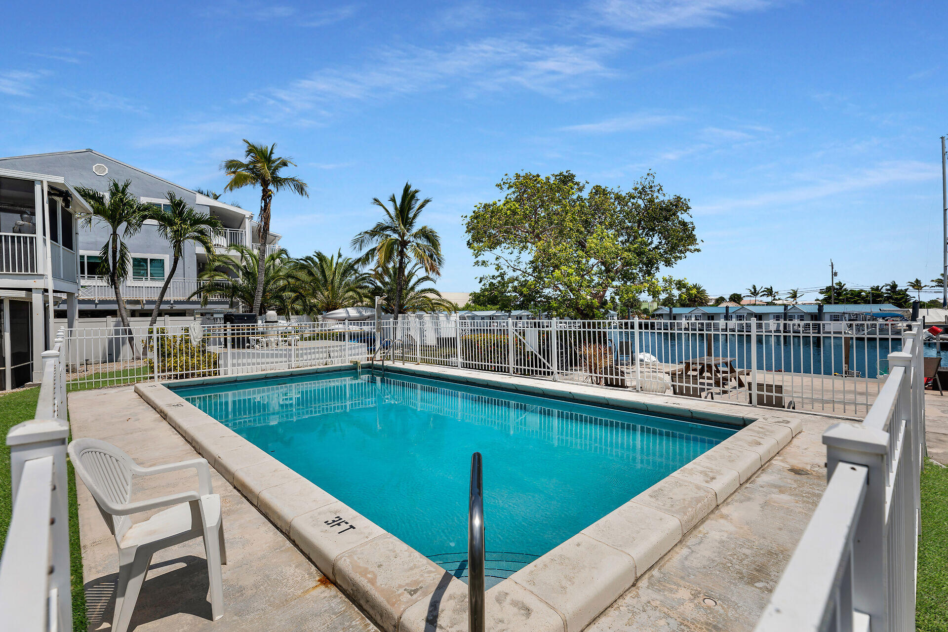 5301 Ocean Terrace Apt 2 Property Photo 28