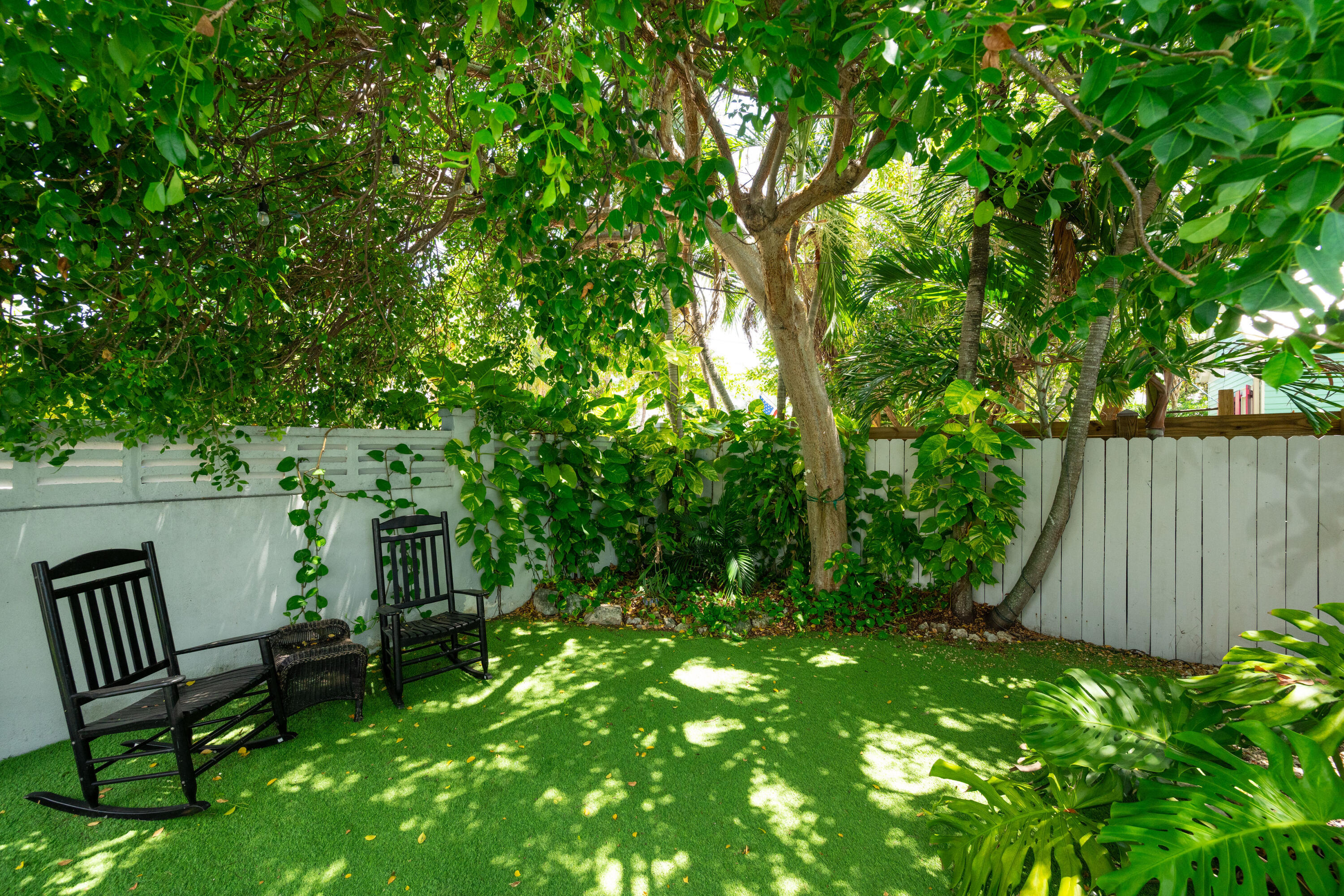 1523 Seminary Street Property Photo 4