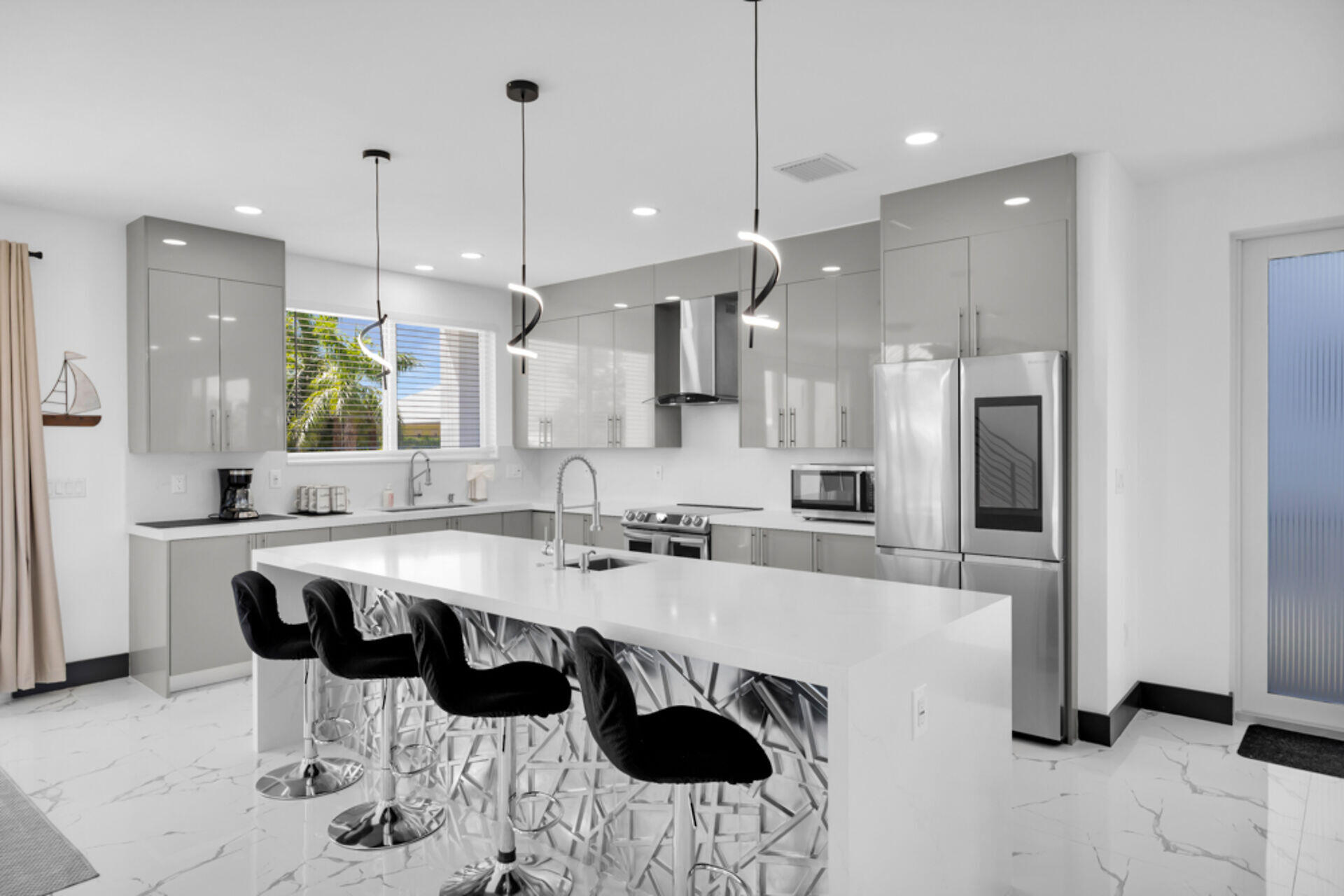 835 Copa D Oro Property Photo 17