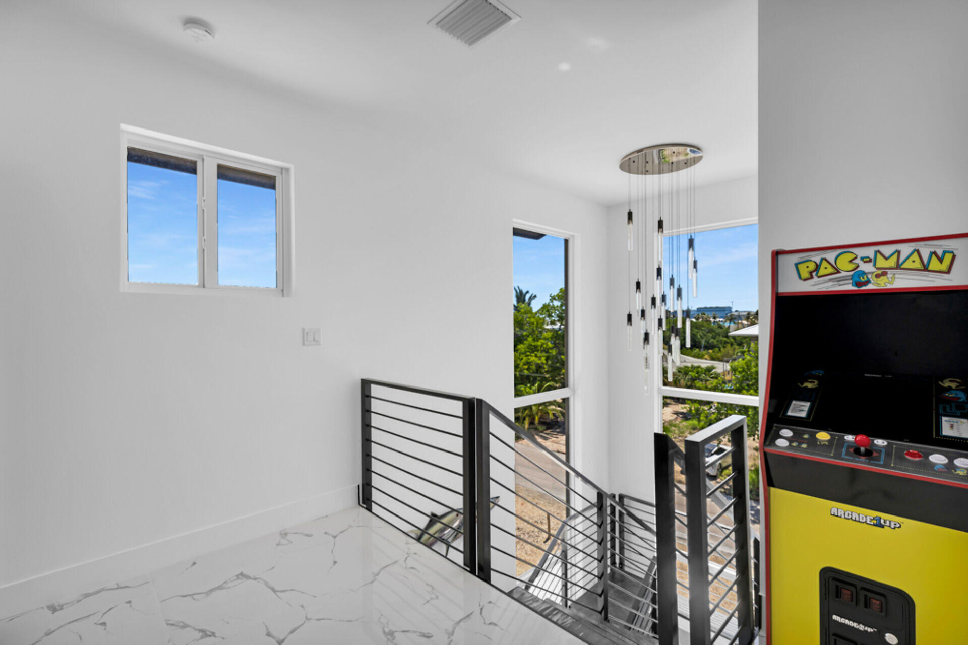 835 Copa D Oro Property Photo 28