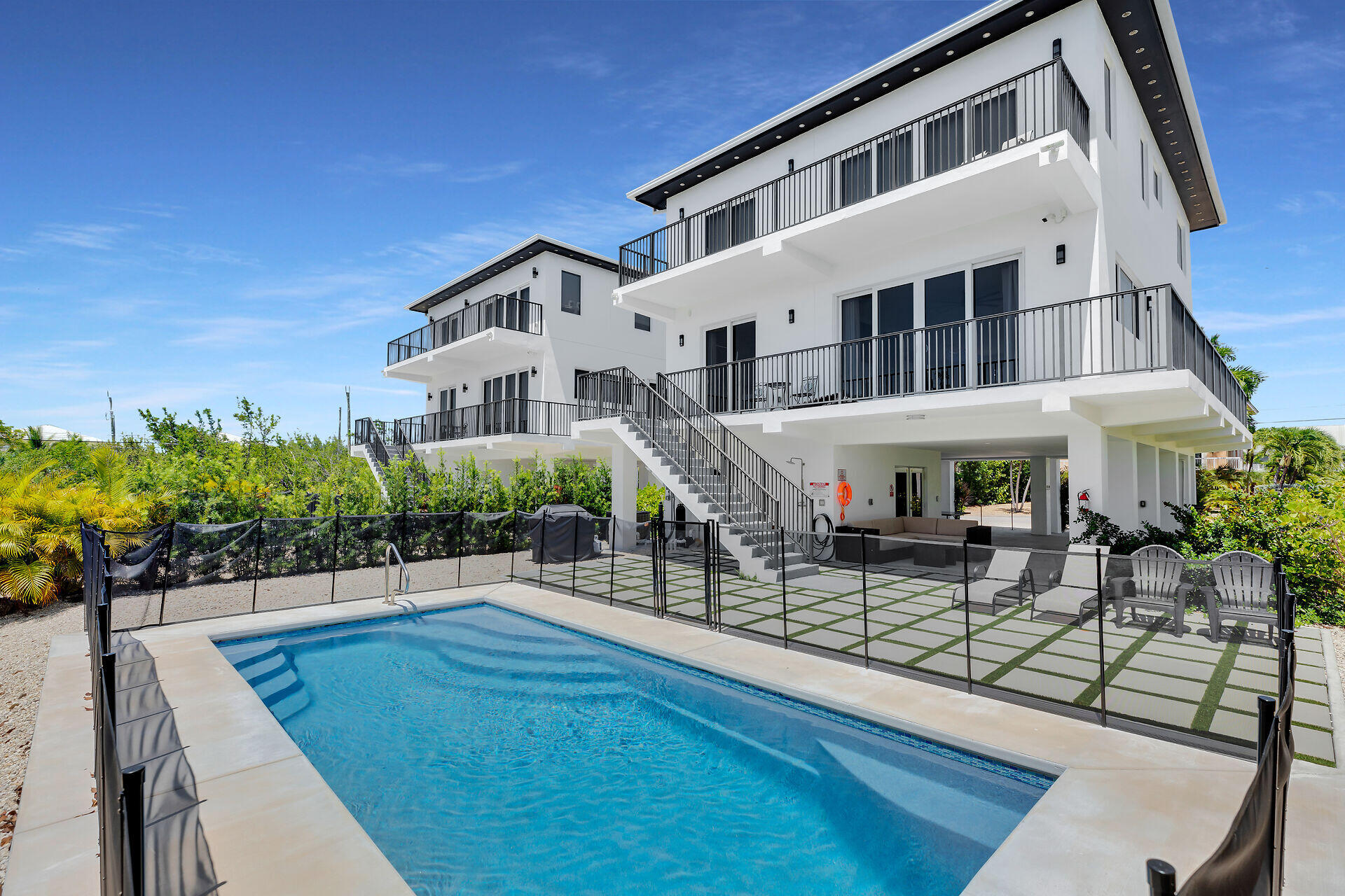 837 Copa D Oro Property Photo 3