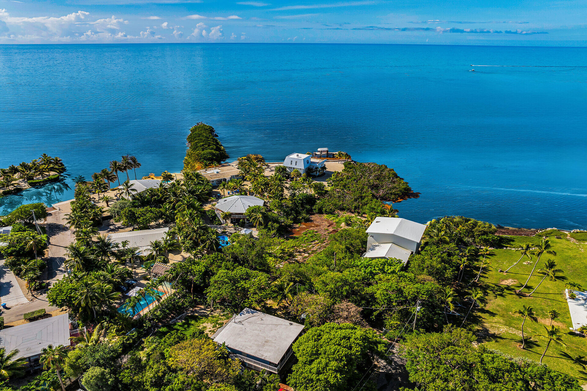 229 Coral Road Property Photo 5