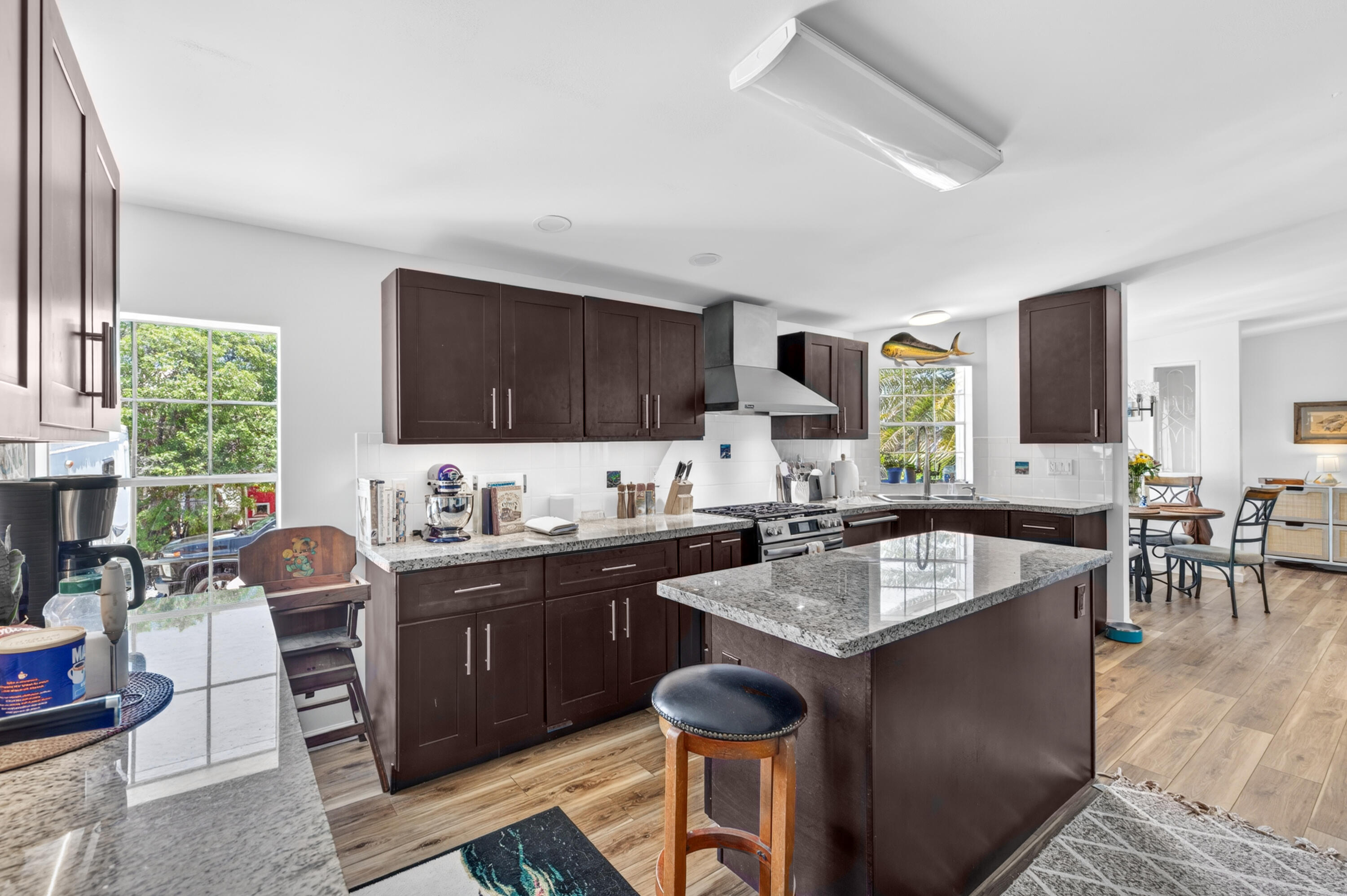 1 Riviera Drive Property Photo 10