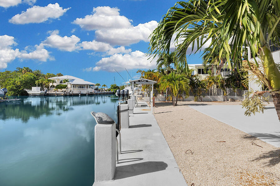 303 Sombrero Beach Road Property Photo 2